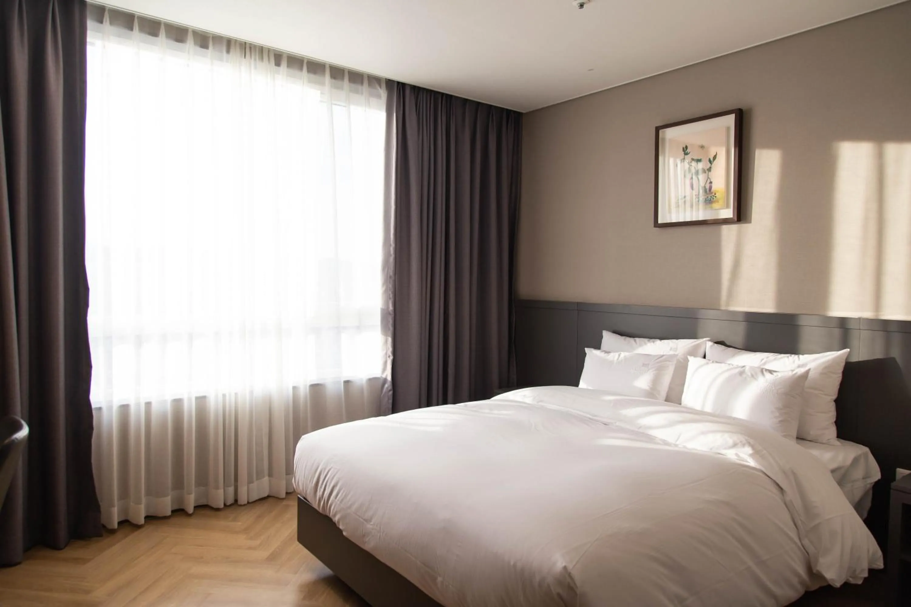 Bedroom, Bed in Hotel Daoom