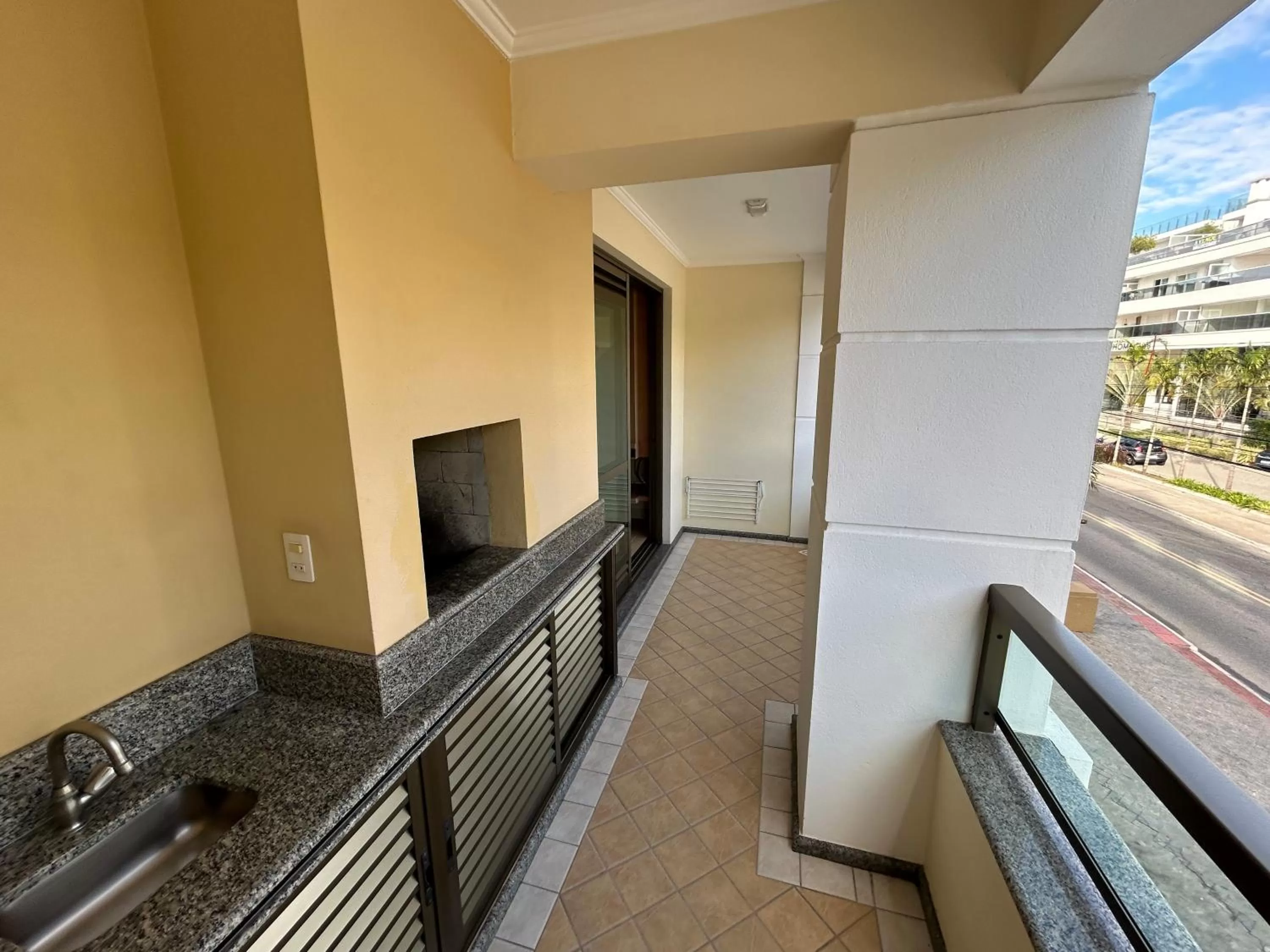 Balcony/Terrace in Golfinhos Apart Hotel