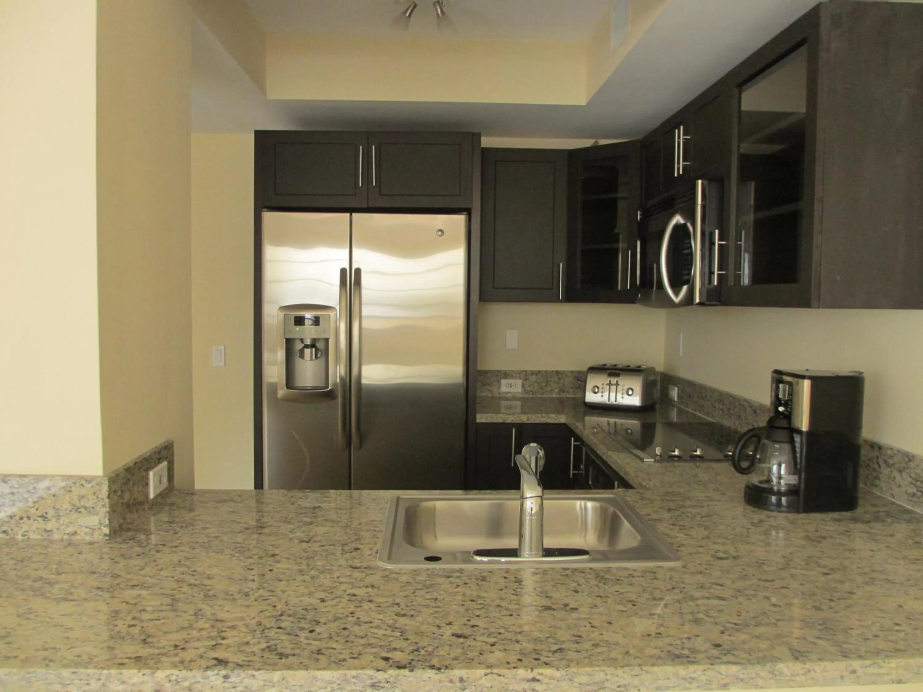 Kitchen or kitchenette, Kitchen/Kitchenette in Westover Arms Hotel