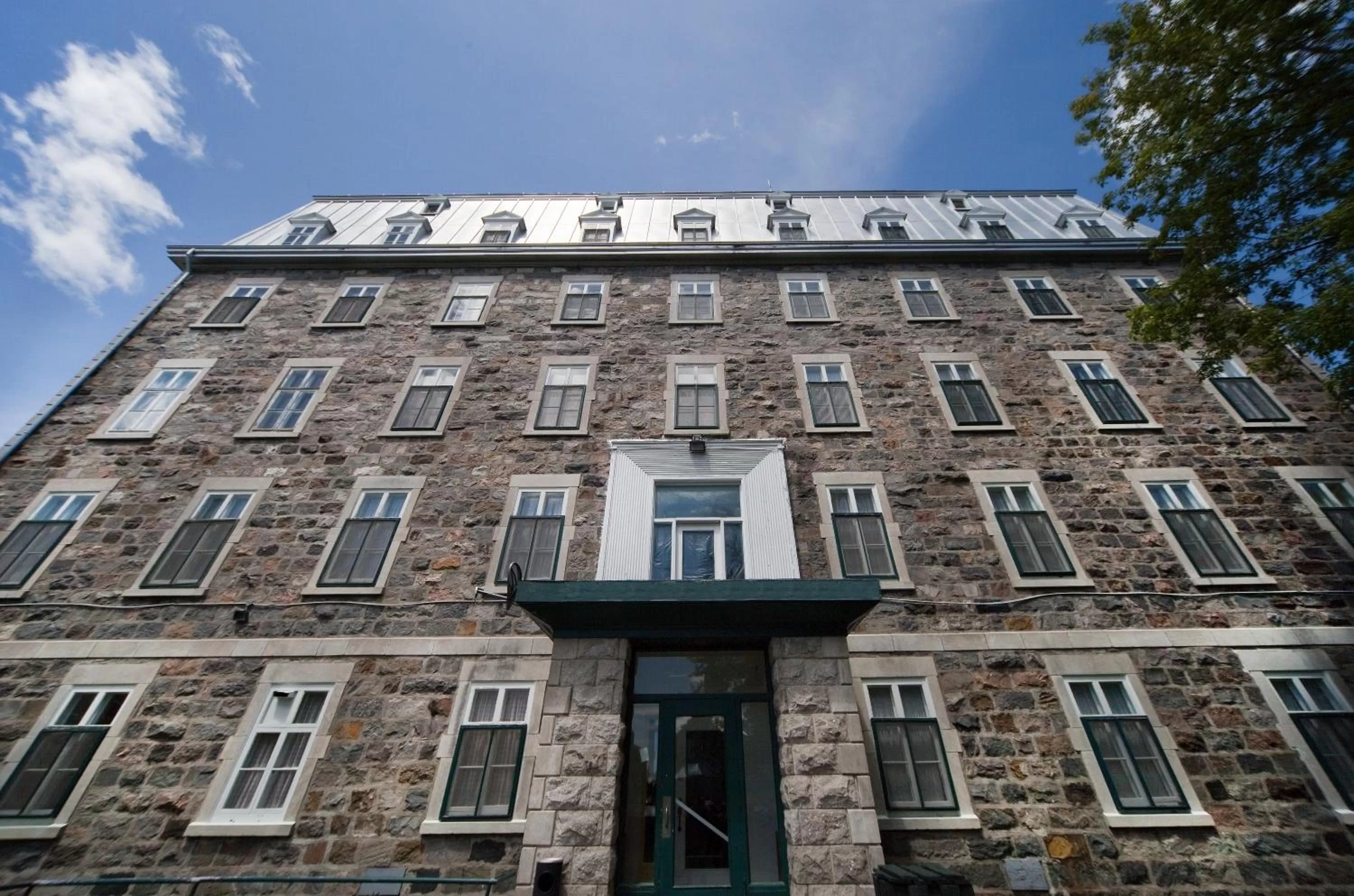 Property Building in Hôtel le couvent
