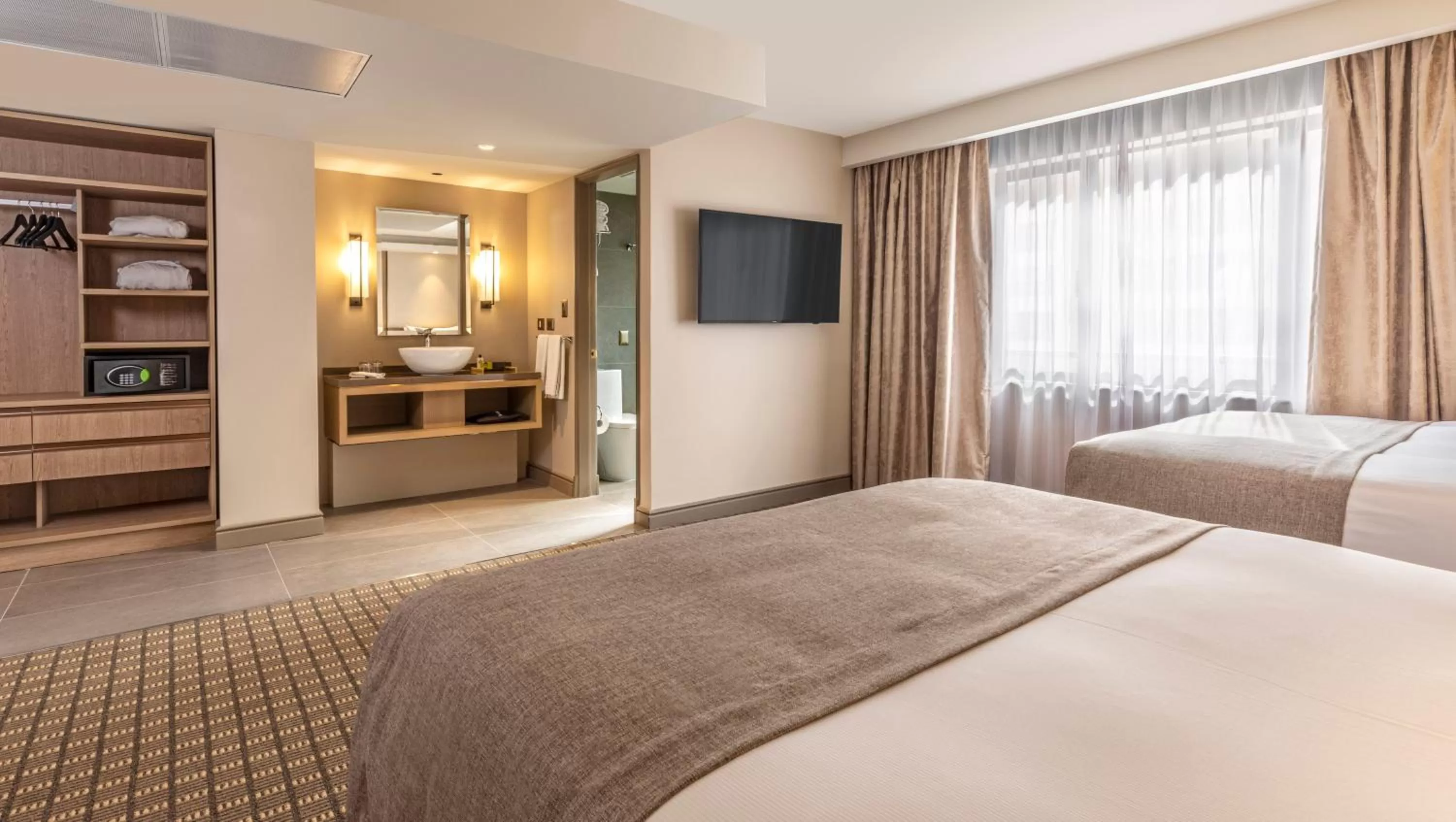 Photo of the whole room, Bed in InterContinental Santiago by IHG