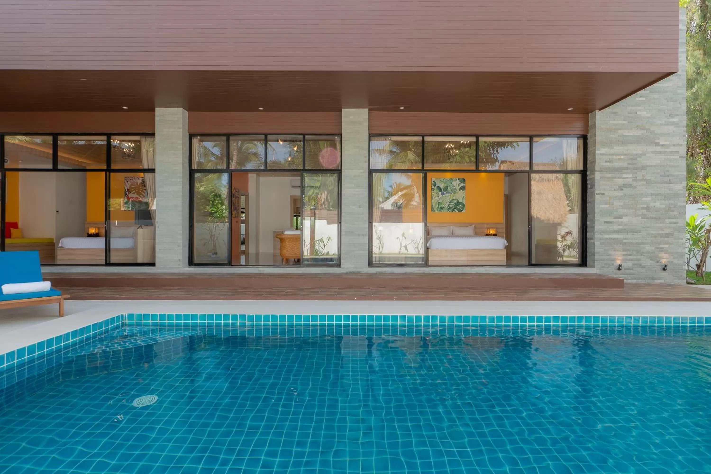 Swimming pool in Dhevan Dara Resort & Spa Hua Hin - Pool Villa