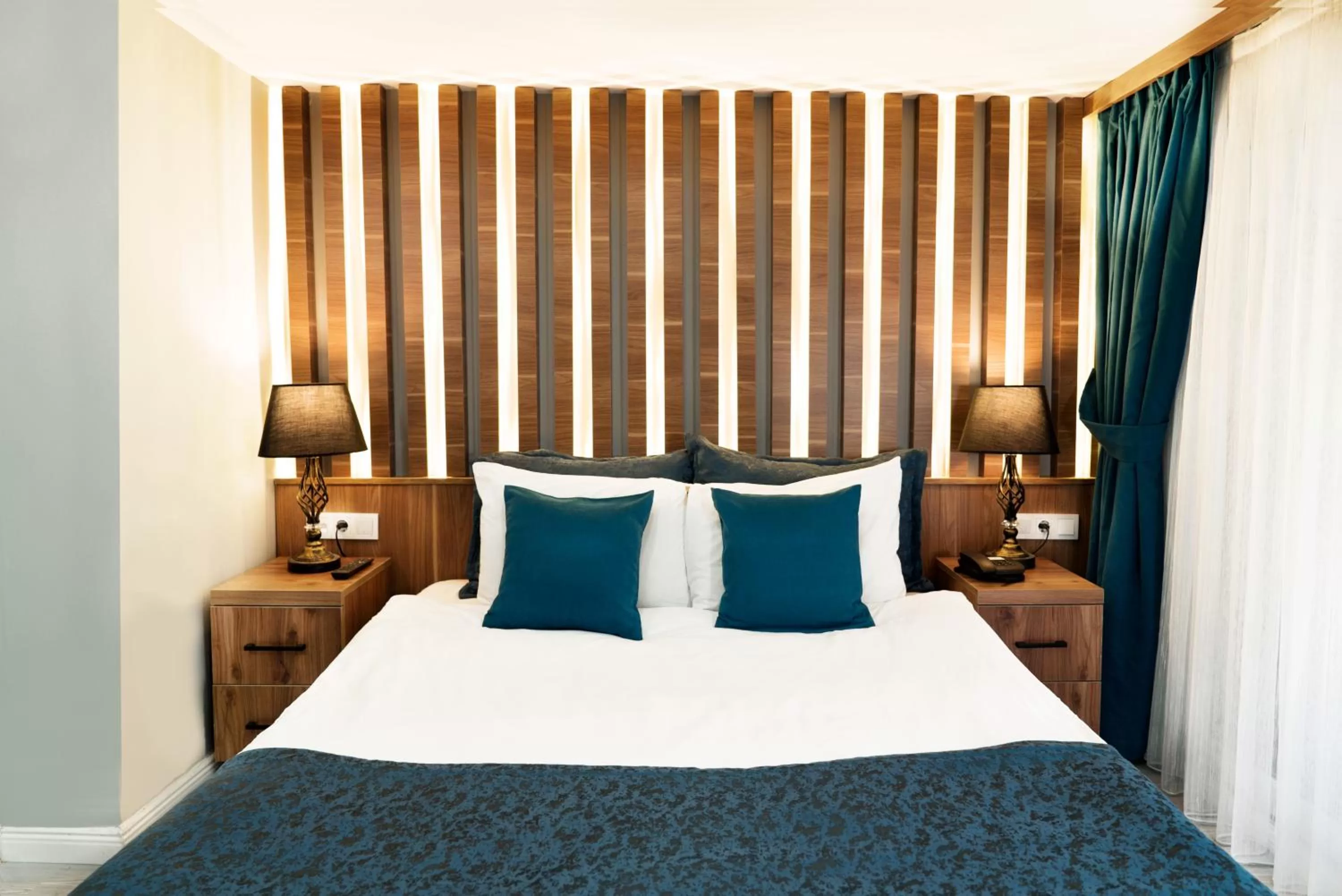 Bed in Taksim Yazıcı Residence