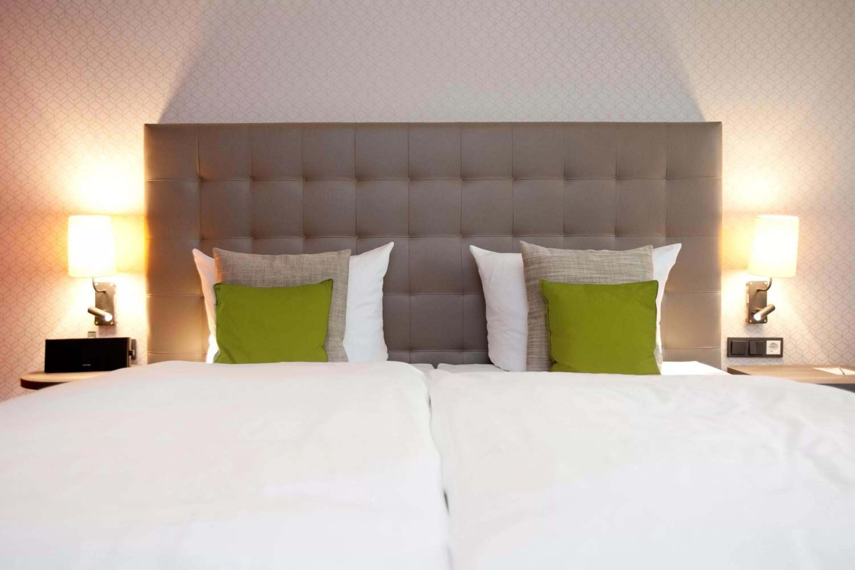 Bed in Steigenberger Parkhotel Braunschweig