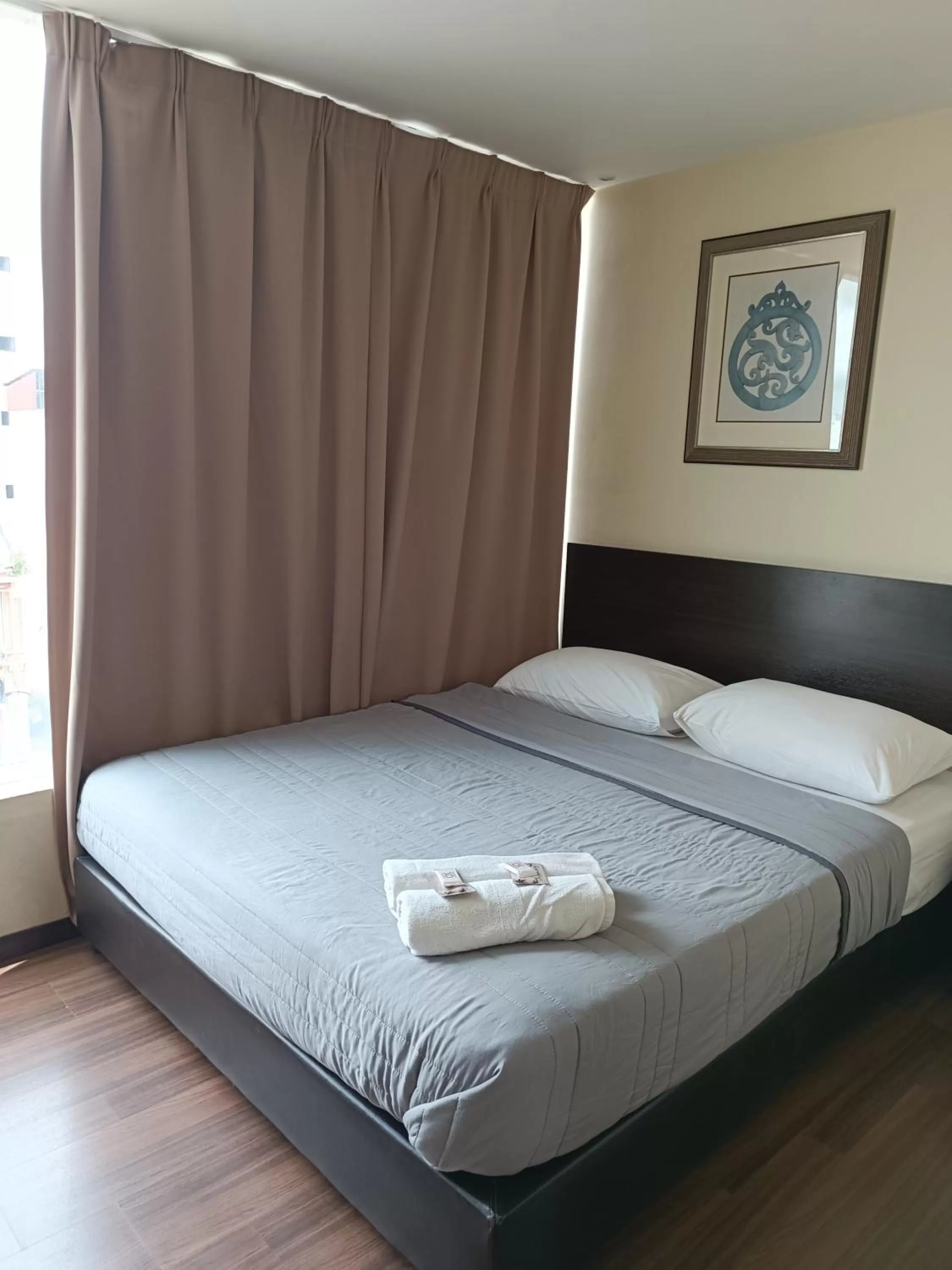 Standard Triple Room in SO Hotel