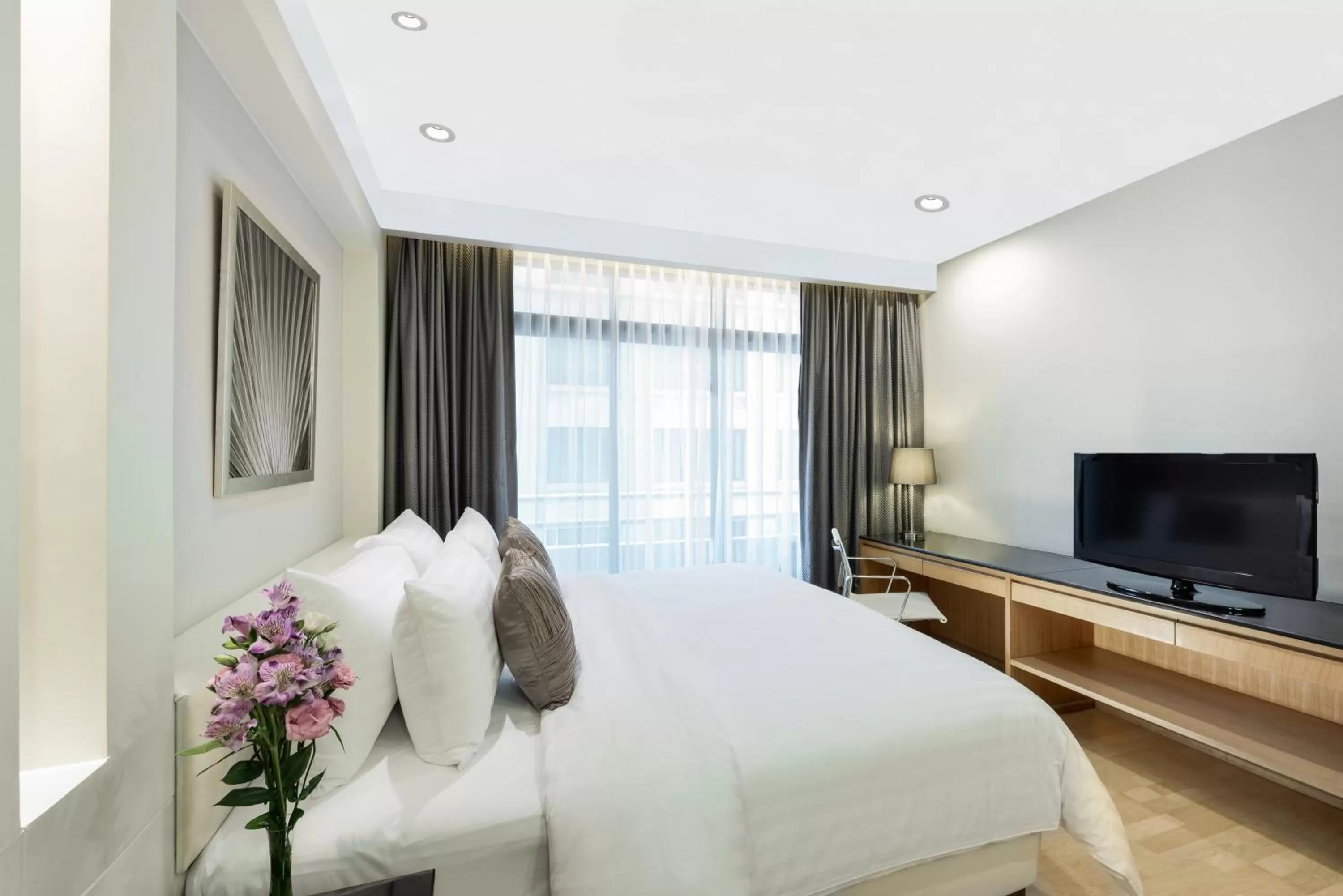 Bed in Centre Point Hotel Chidlom Bangkok