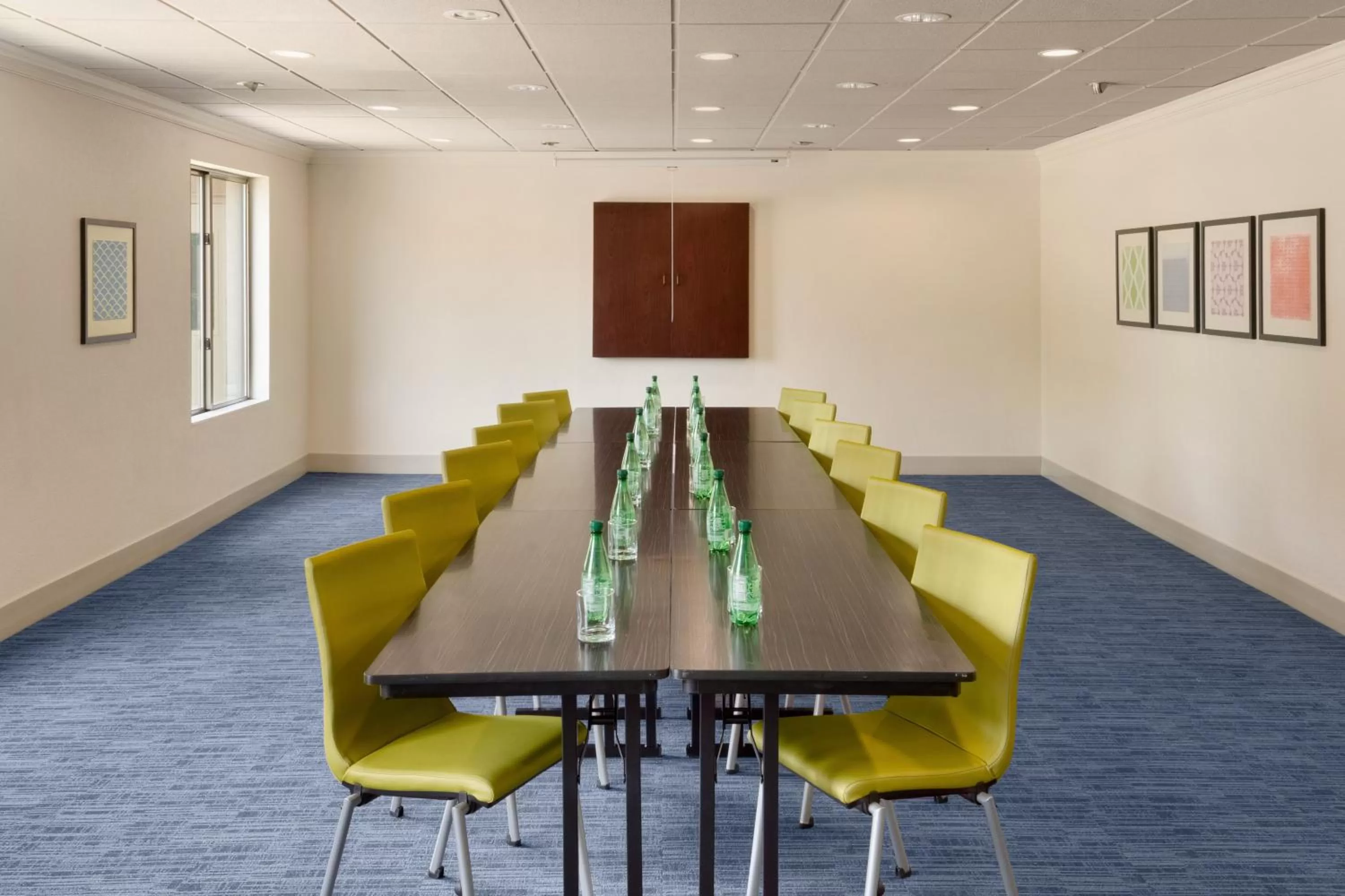 Meeting/conference room in Holiday Inn Express Hotel & Suites Dallas NE - Allen by IHG