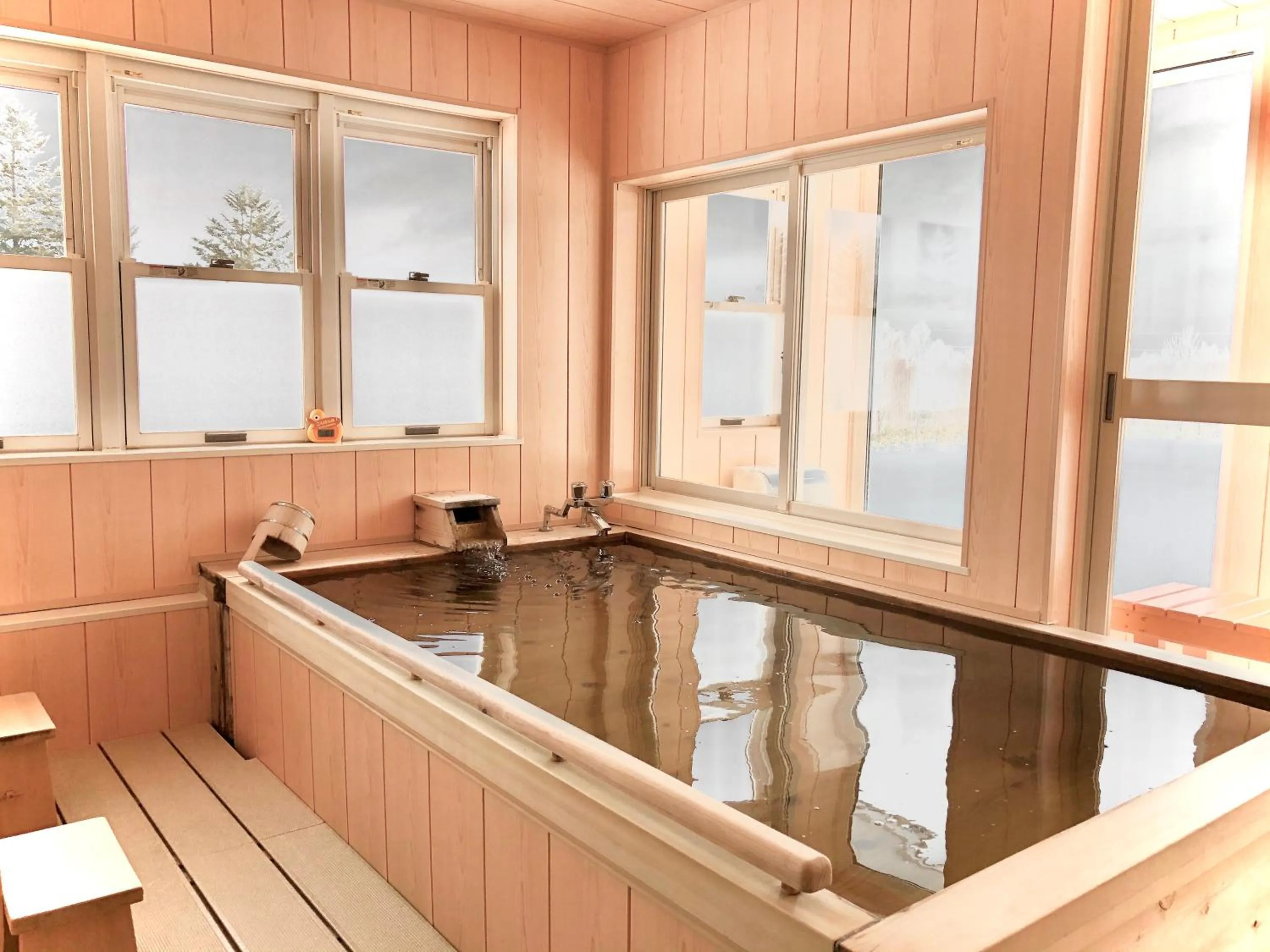 Hot Tub in Hotel Resort Inn Niseko