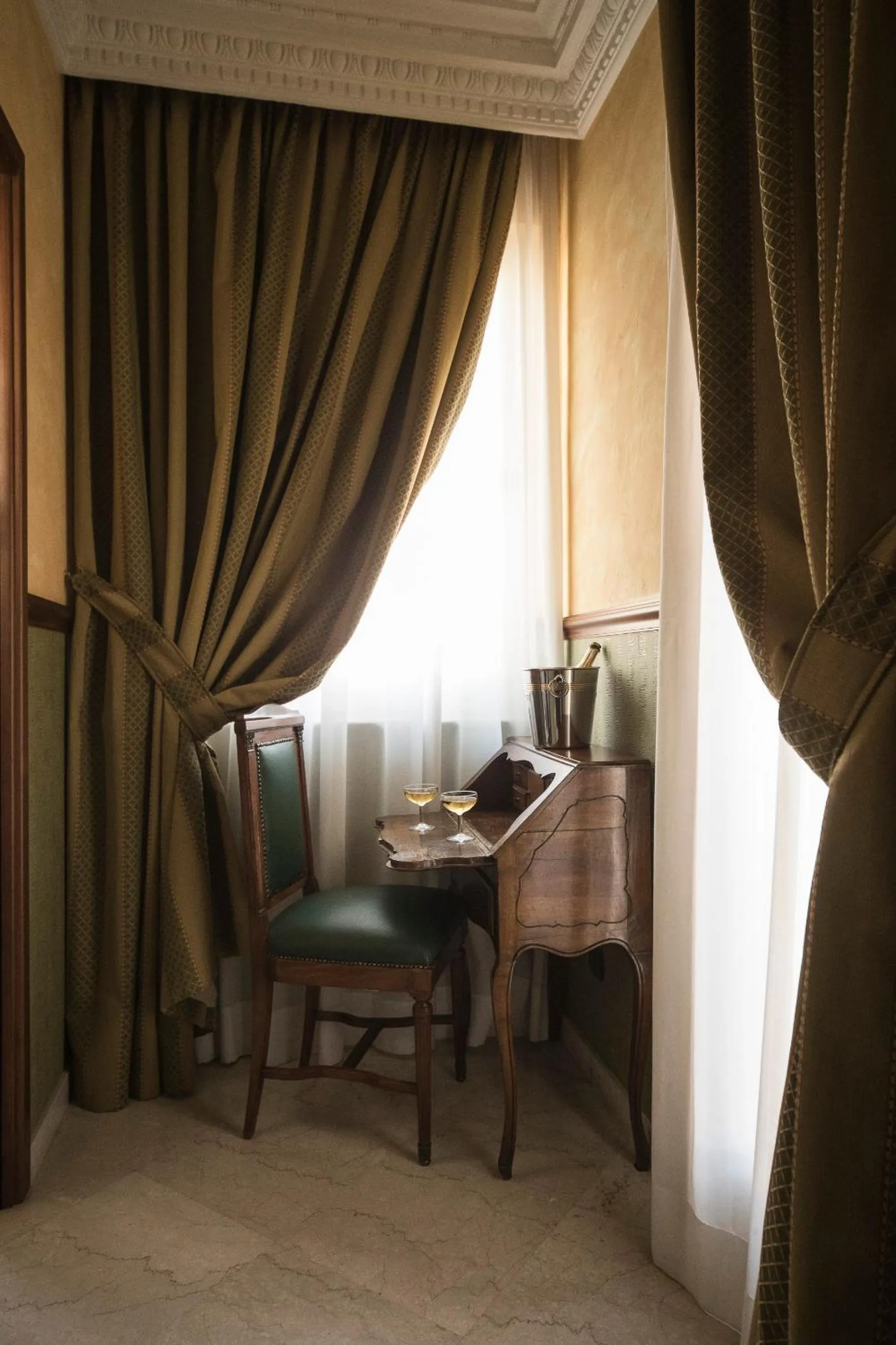 Photo of the whole room in Hotel Donatello