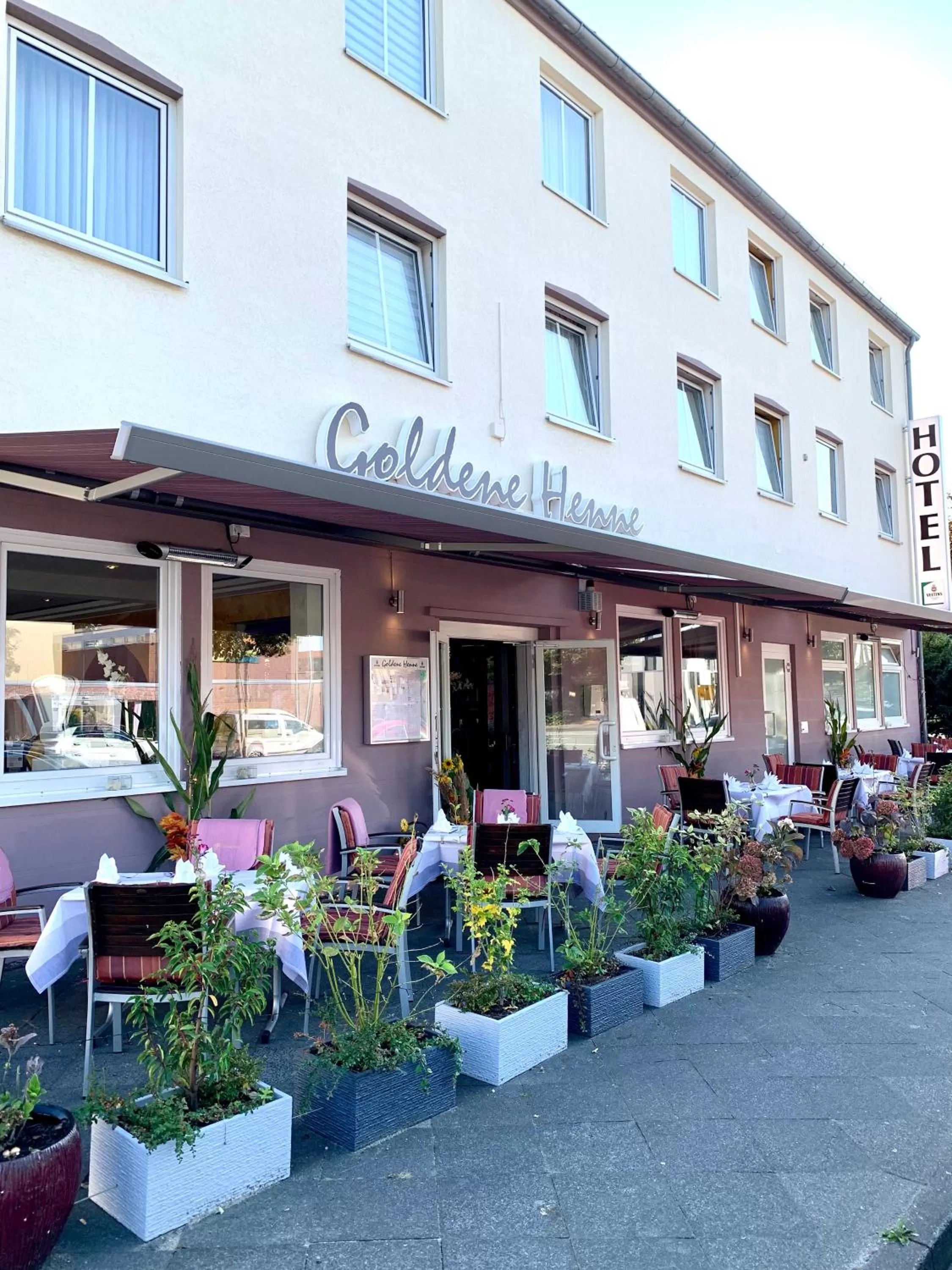 Property building in Boutique Hotel Goldene Henne