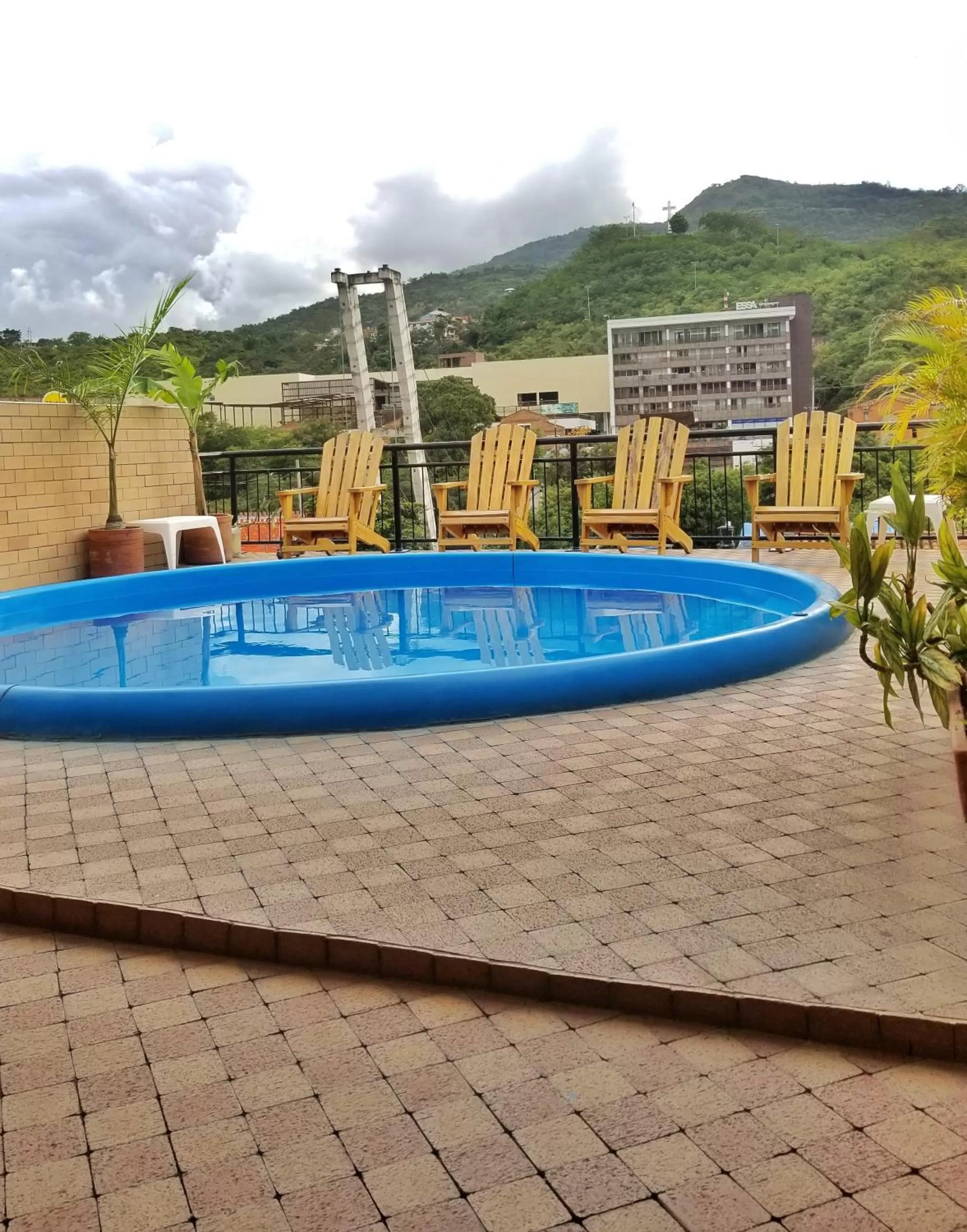 Swimming pool in Sam'S VIP Hostel San Gil