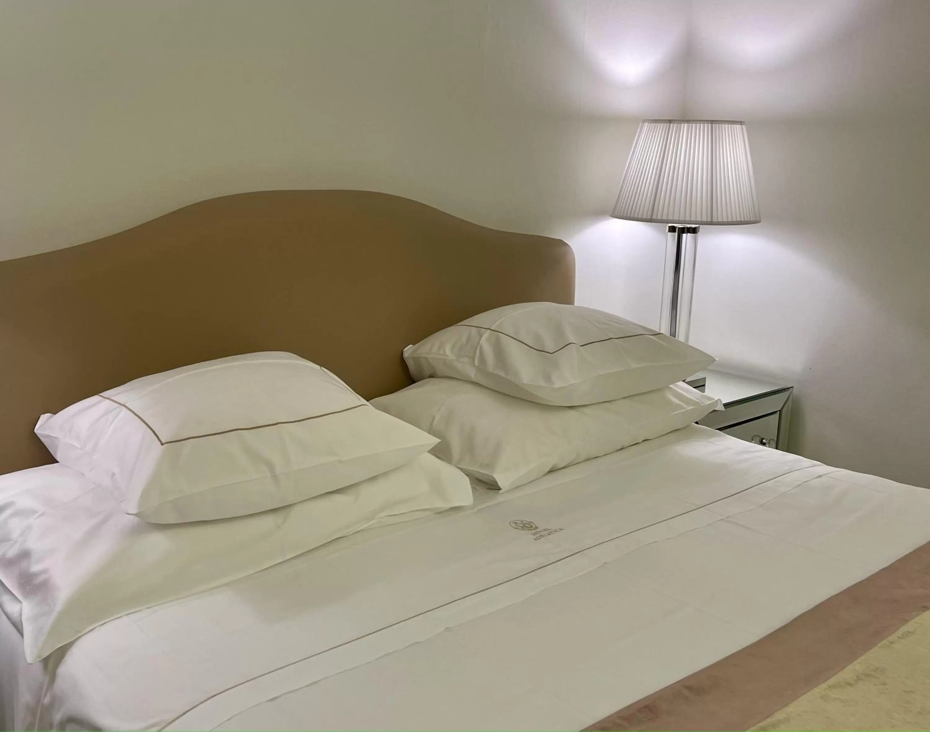 Bed in Hotel Adriatica