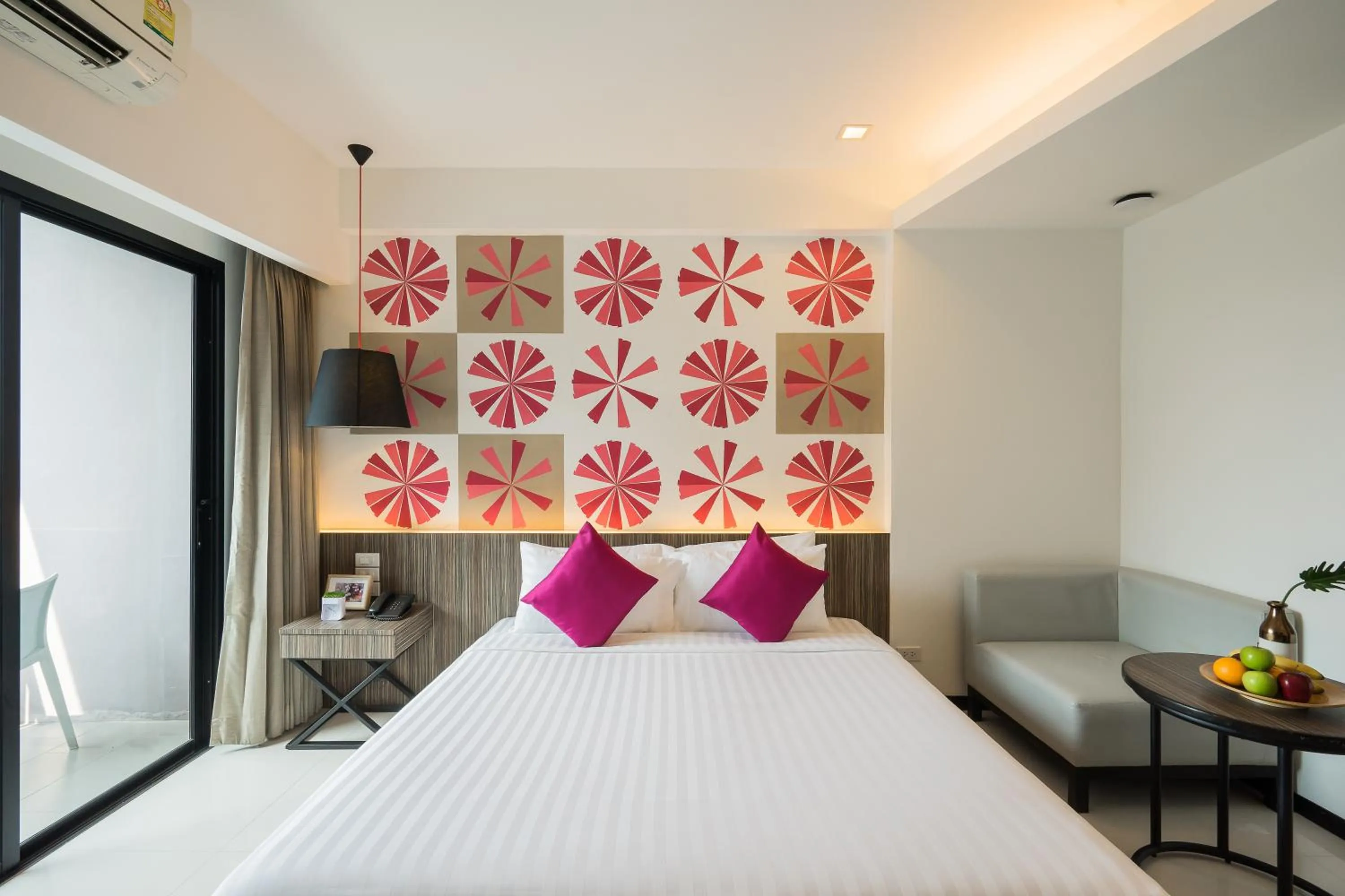 Bed in Hotel J Residence Pattaya
