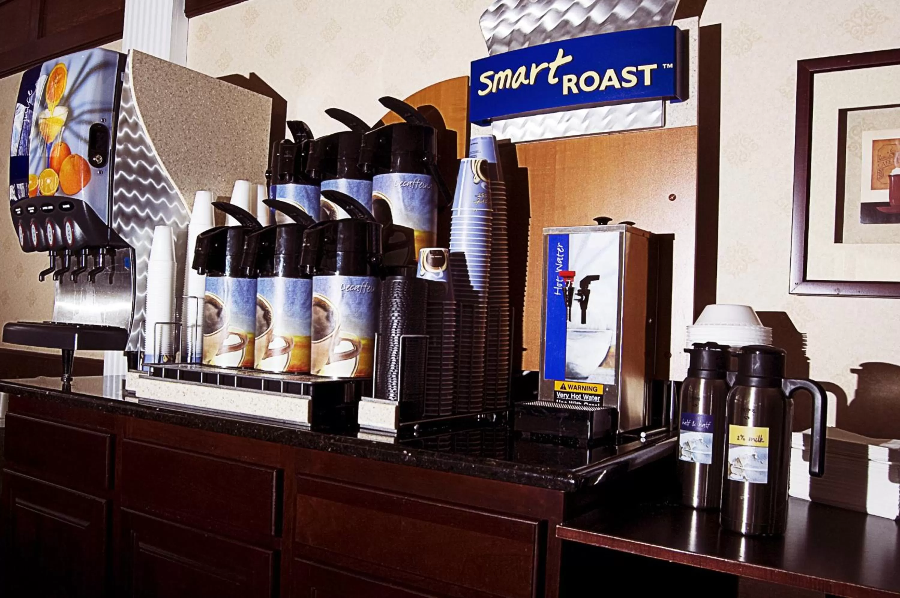 Breakfast in Holiday Inn Express Hotel & Suites White River Junction by IHG