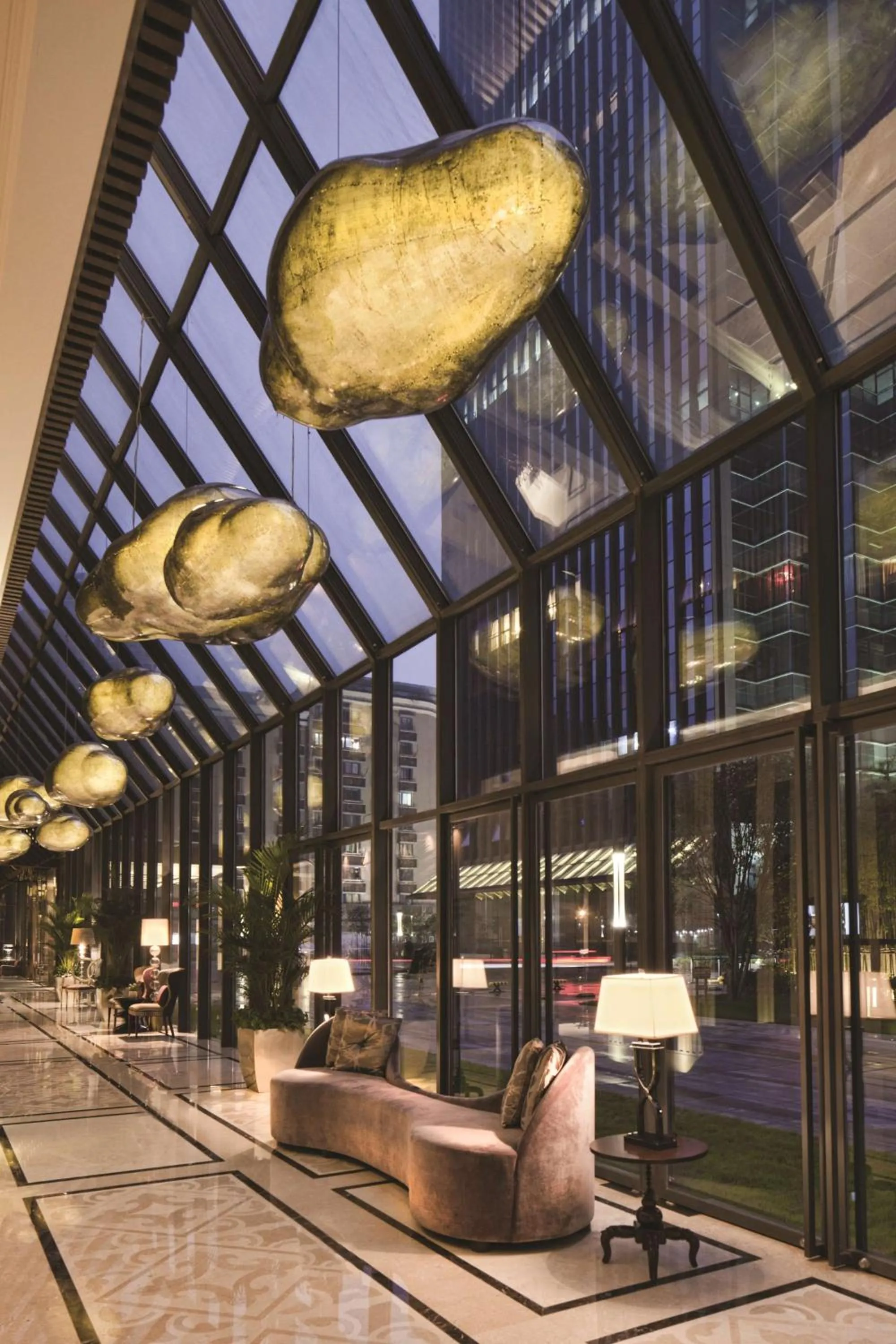 Lobby or reception in DoubleTree by Hilton Chongqing - Guanyinqiao railway station