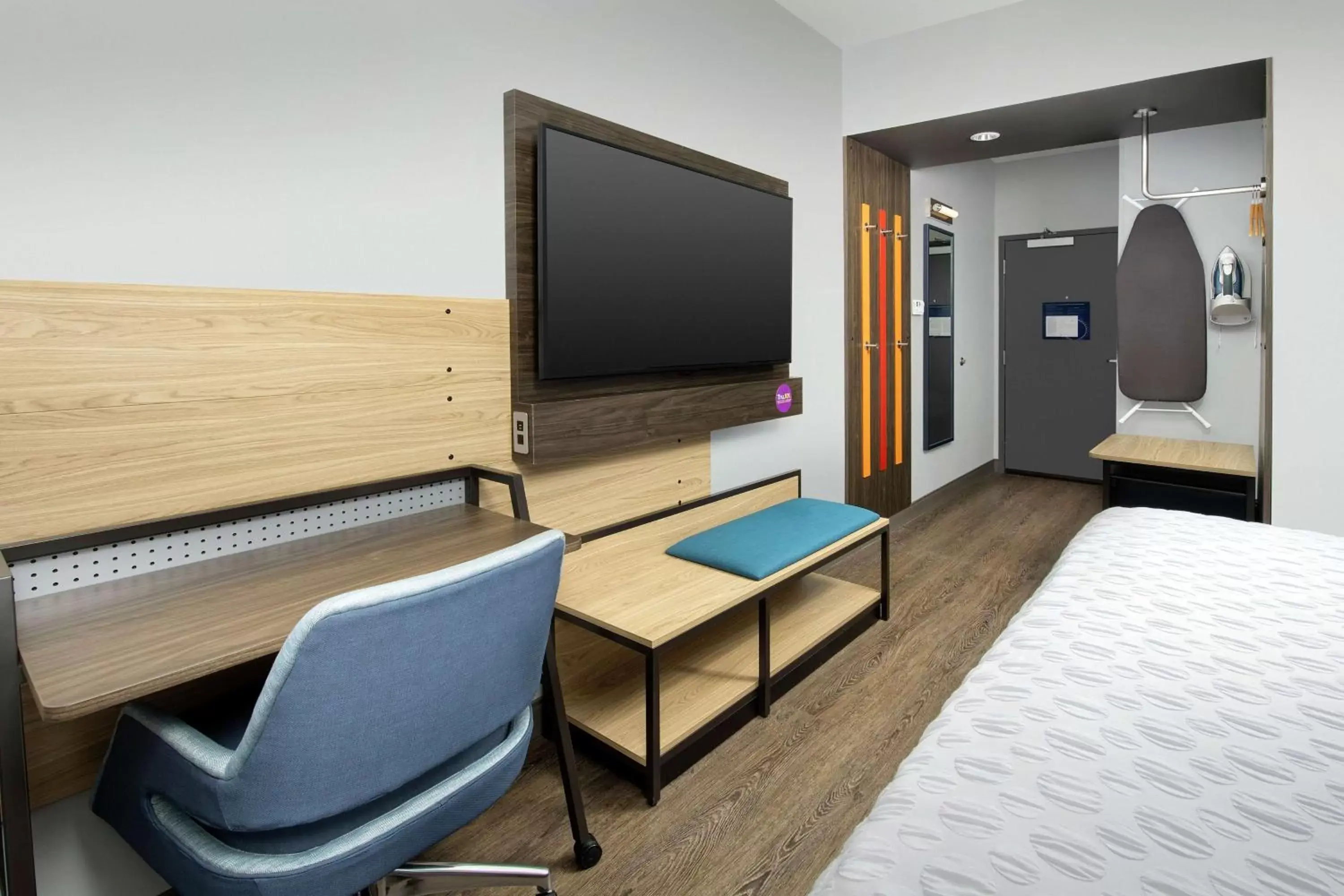 King Room in Tru By Hilton Denver Airport Tower Road King Room in Tru By Hilton Denver Airport Tower Road