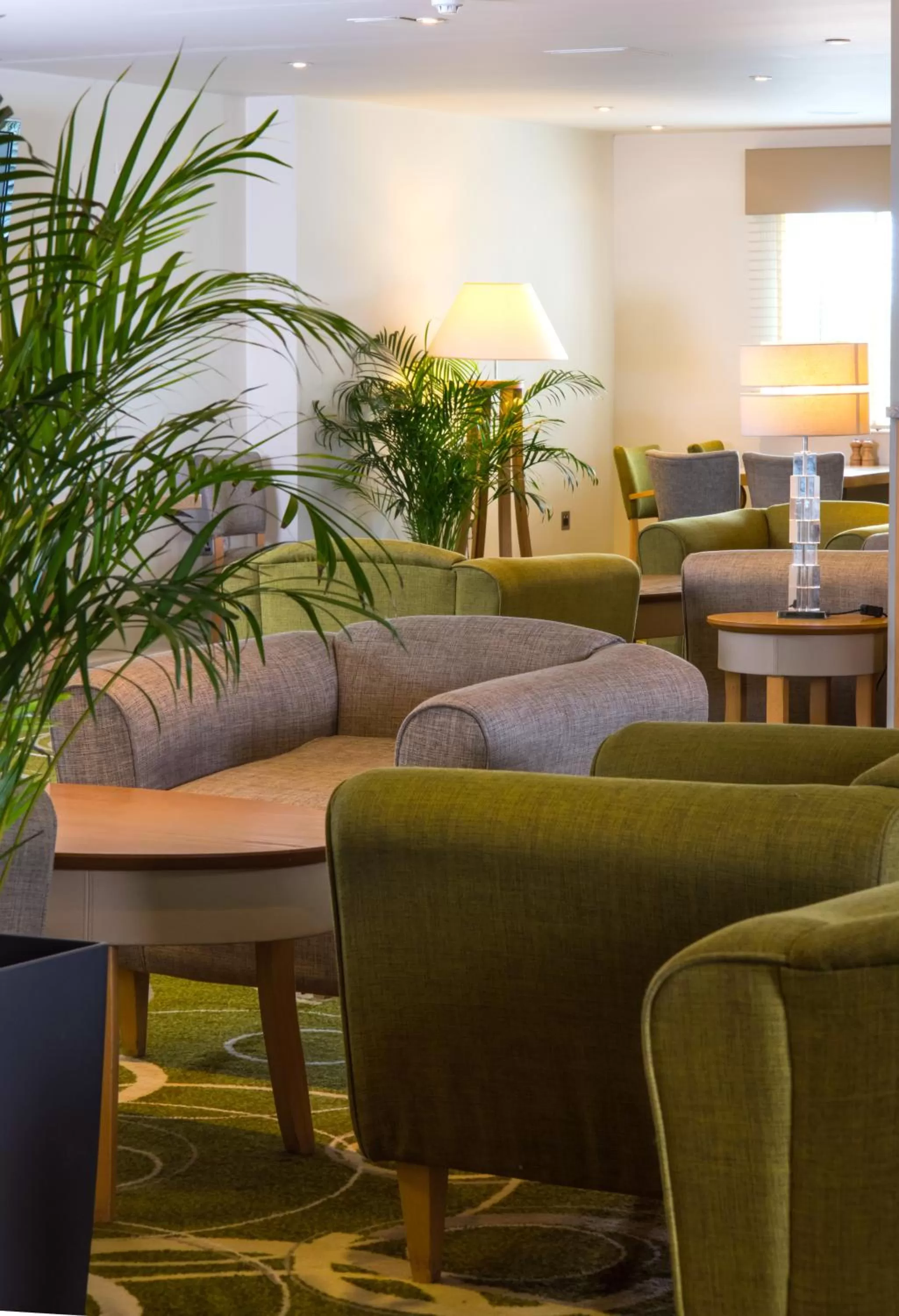 Restaurant/places to eat in Mercure Newbury West Grange Hotel