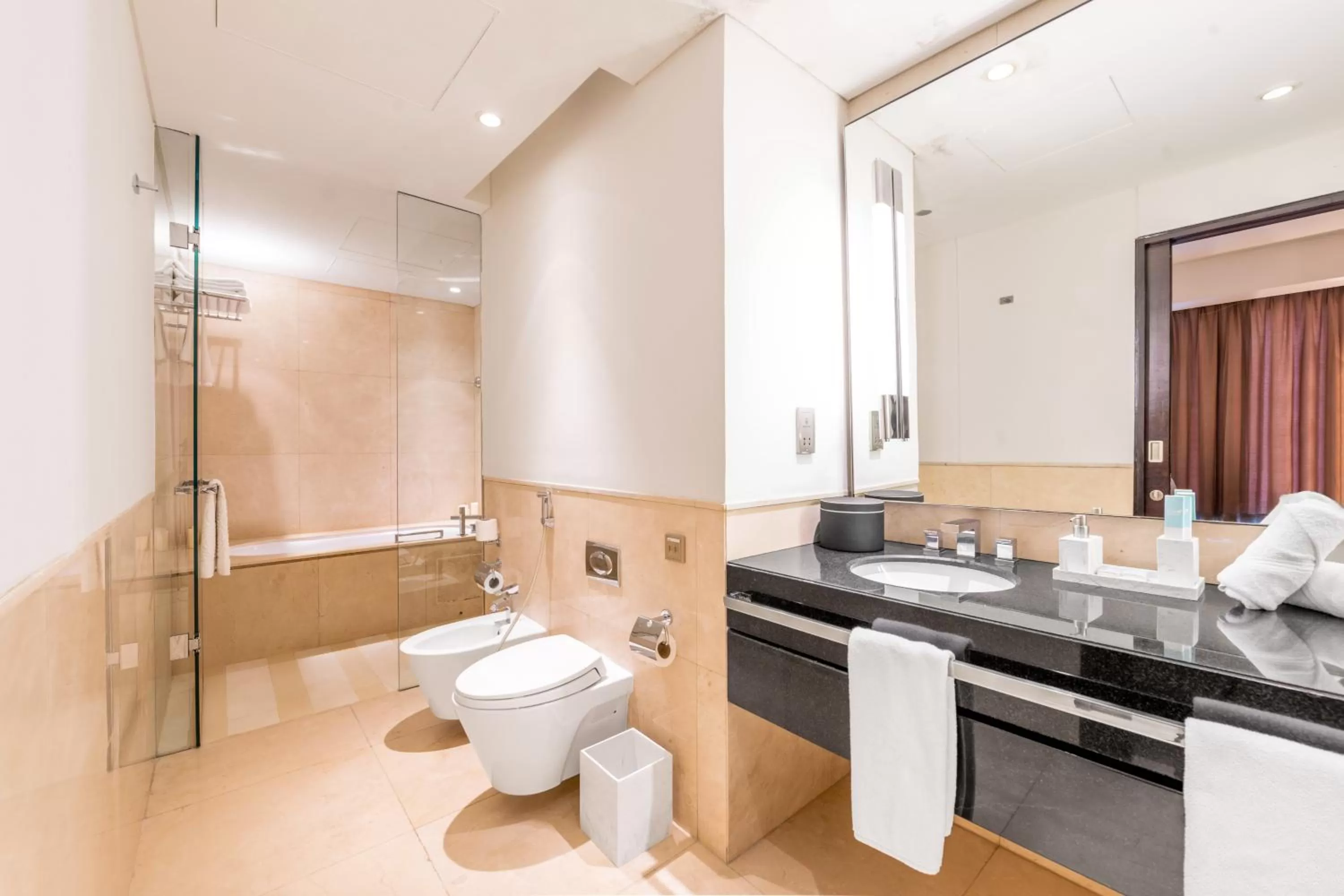 Bathroom in Emaar Residences Dubai Marina by Qstay - formerly Address Dubai Marina