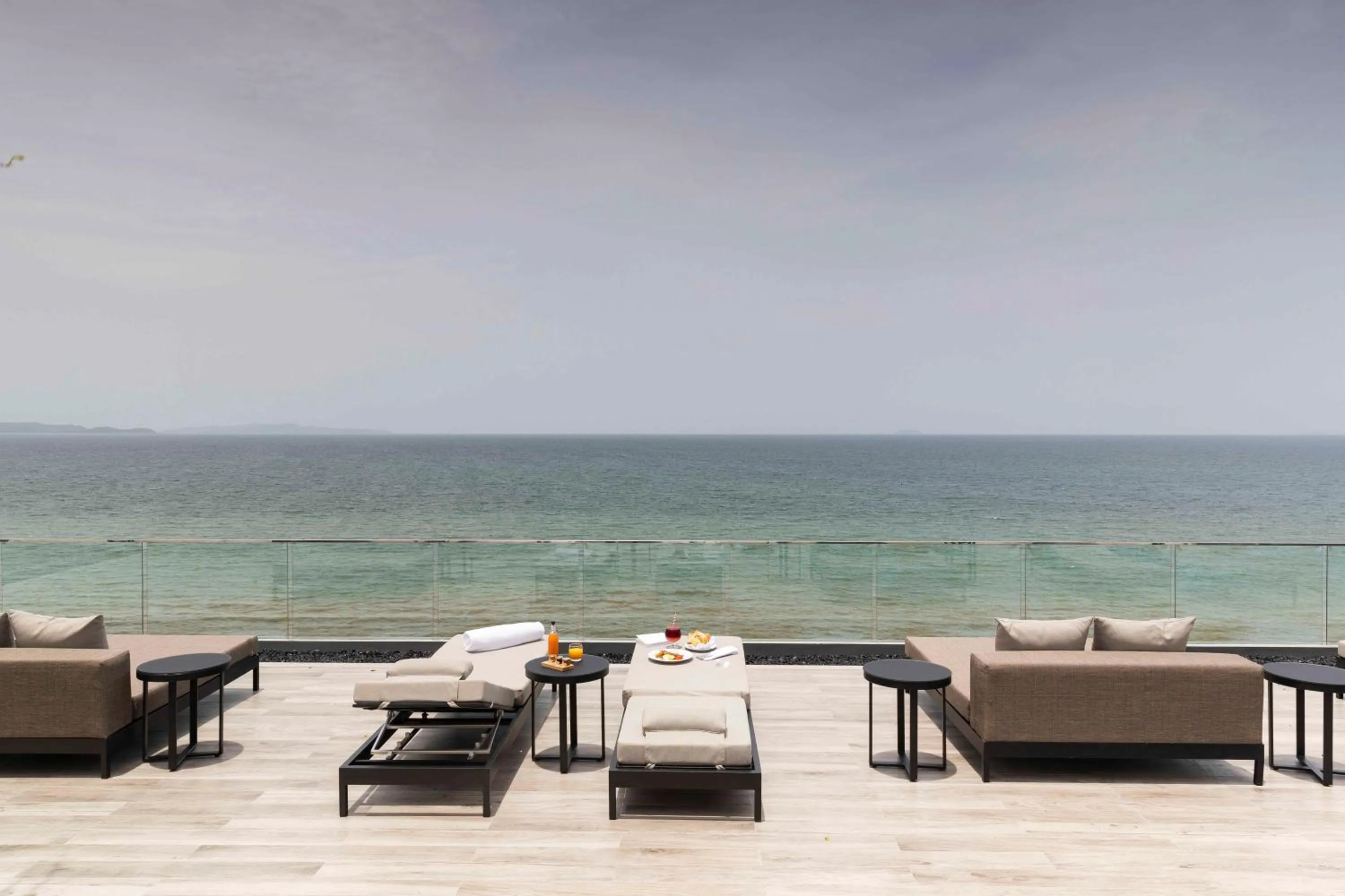 Seating area in U Jomtien Pattaya