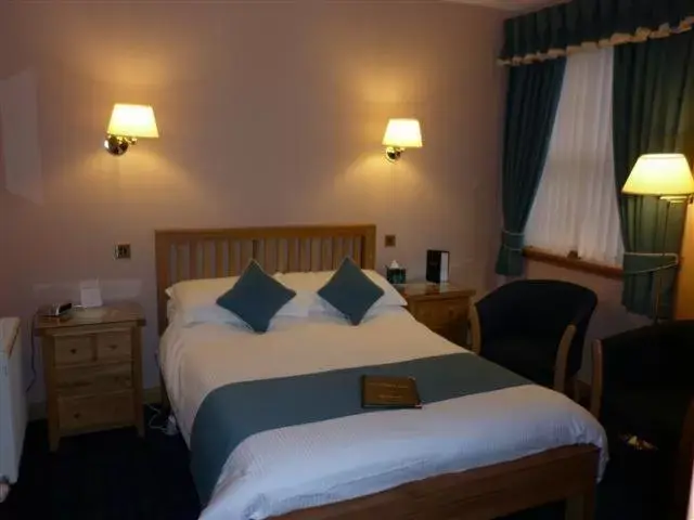 Large Double Room in The Clachan B&B Large Double Room in The Clachan B&B