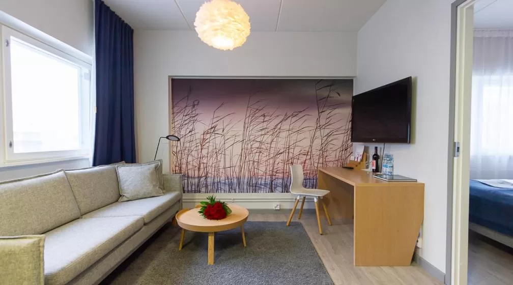 Living room, Bed in Original Sokos Hotel Lappee