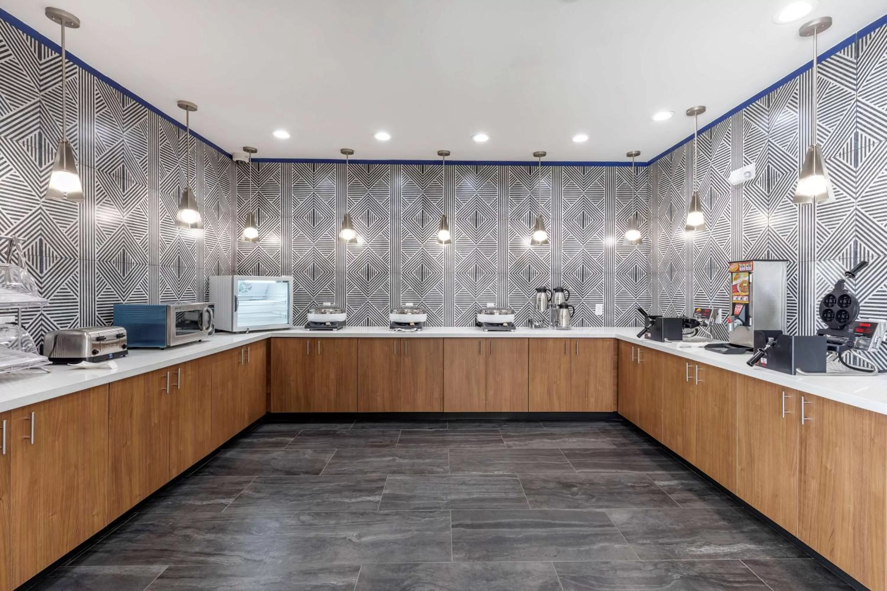 Breakfast in Best Western Plus Amarillo East Hotel