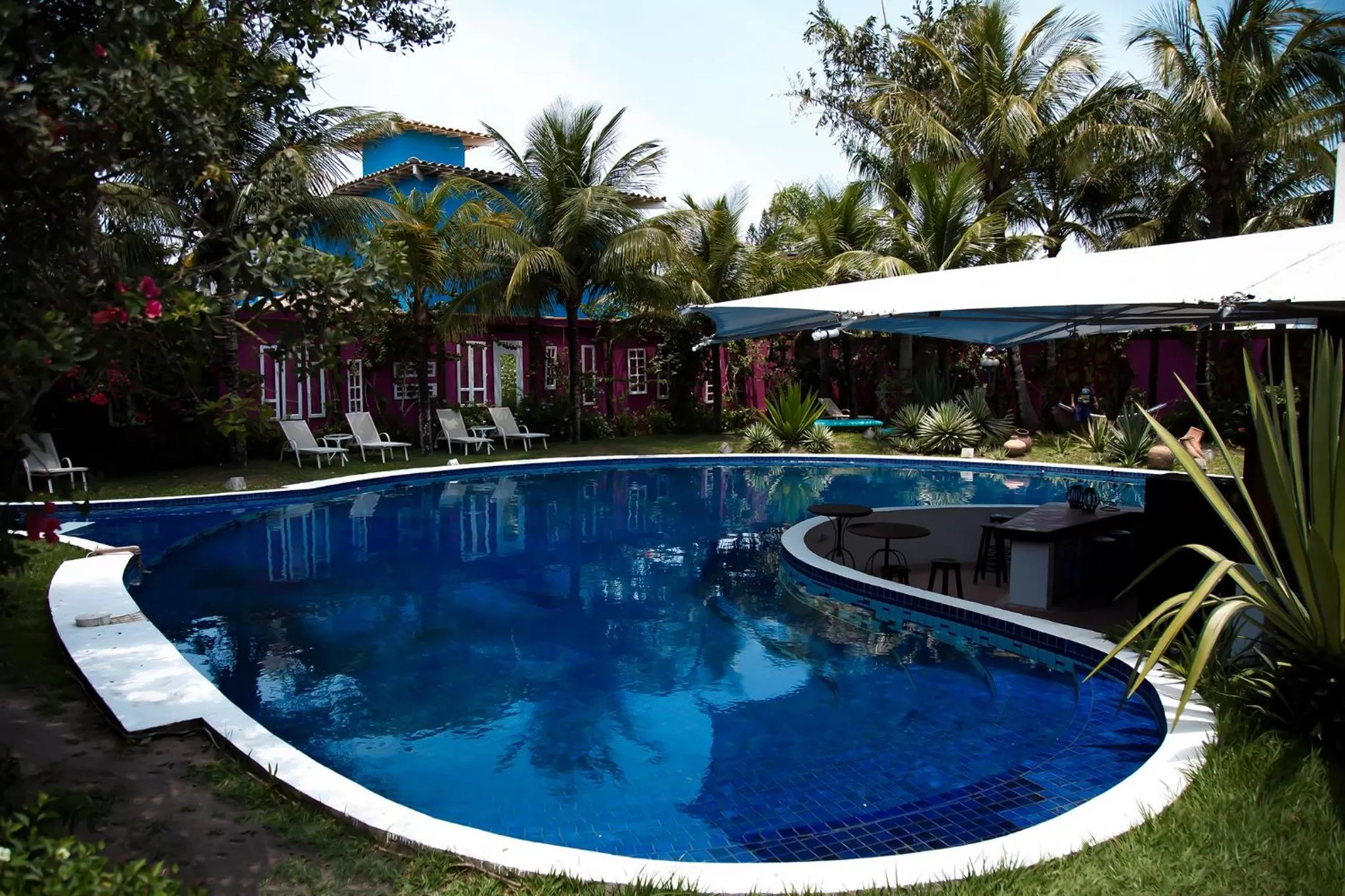 Day, Swimming Pool in Hospedaria Entre Amigos