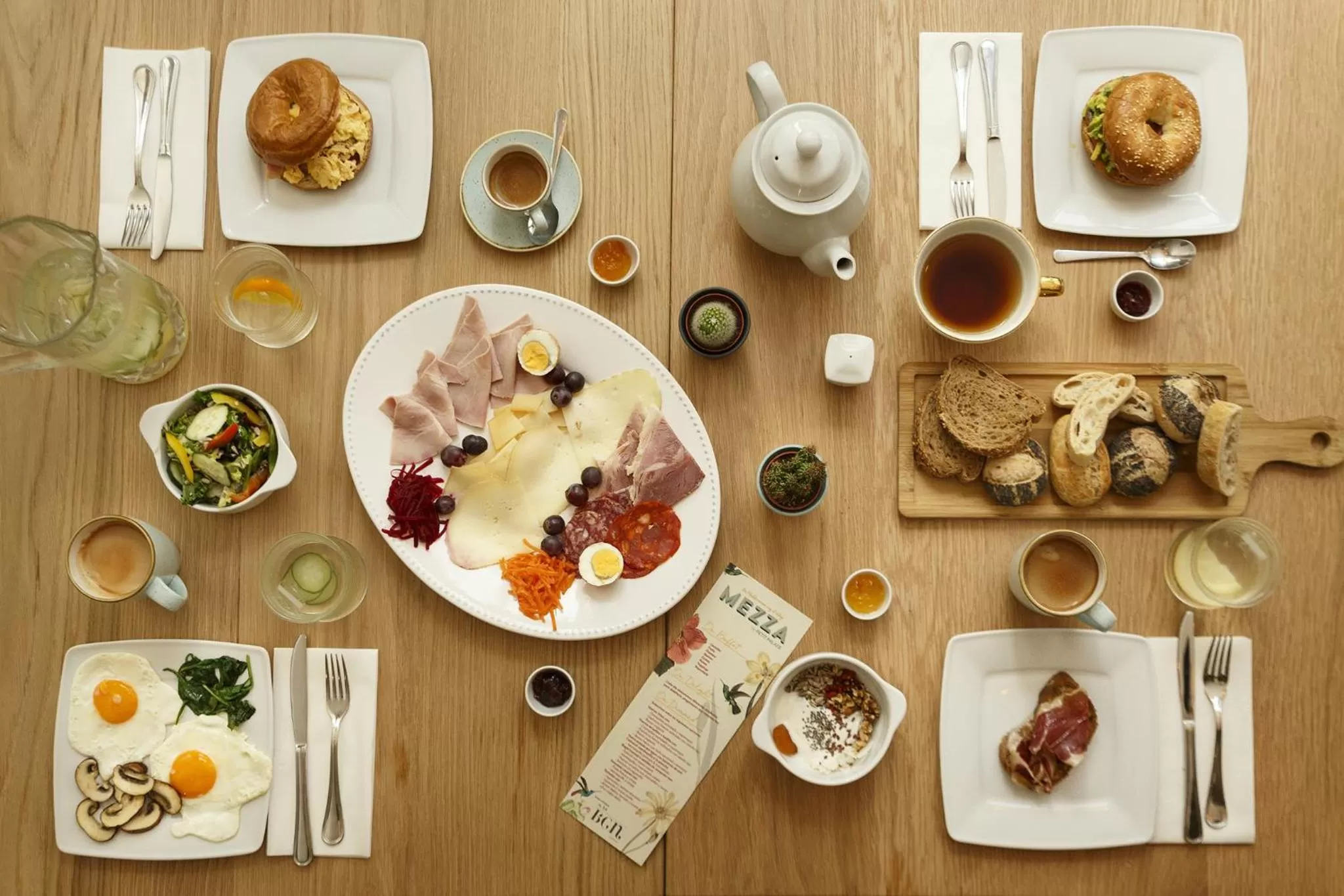 Food and drinks in ICON Bcn