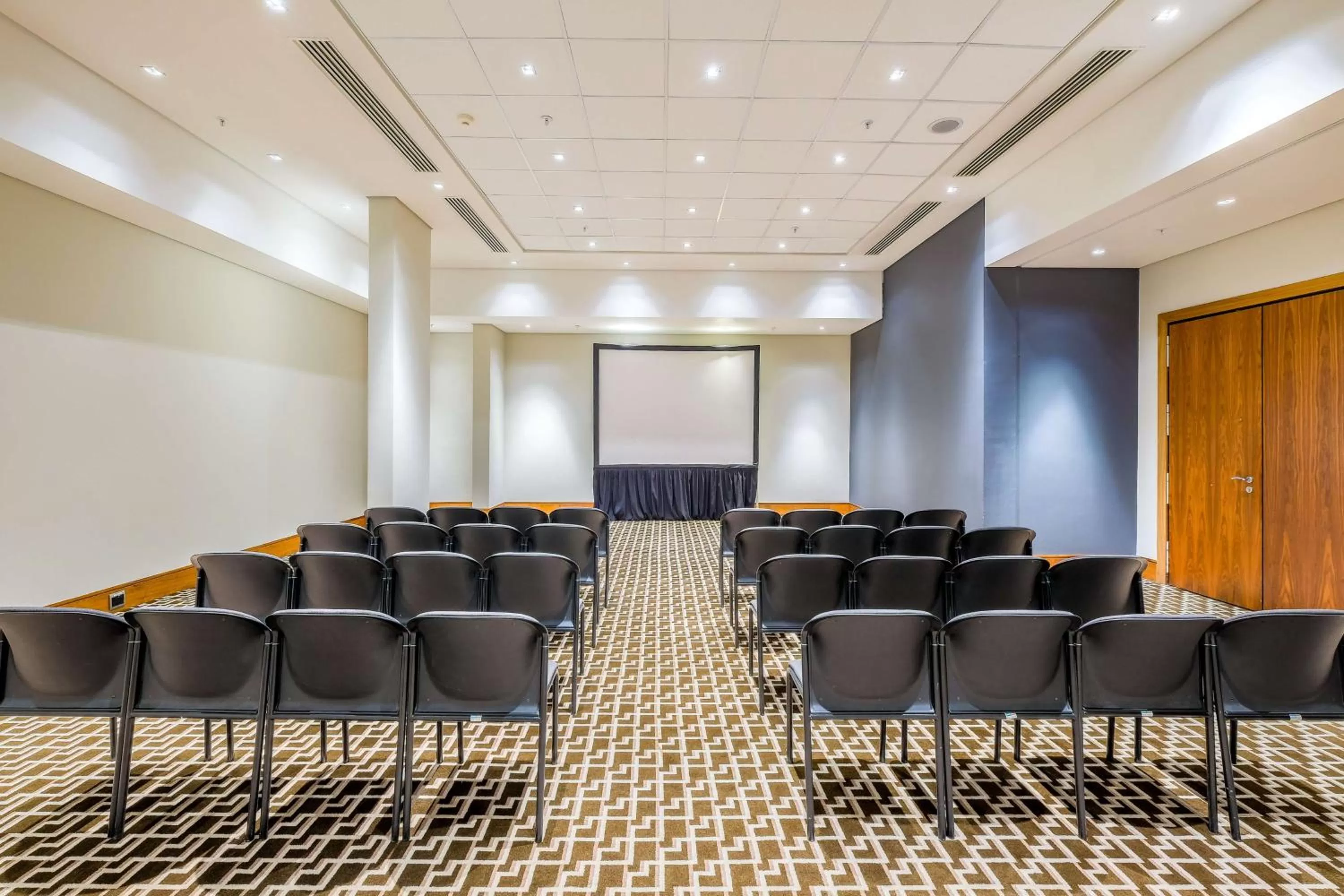 Meeting/conference room in Radisson Blu Gautrain Hotel, Sandton Johannesburg