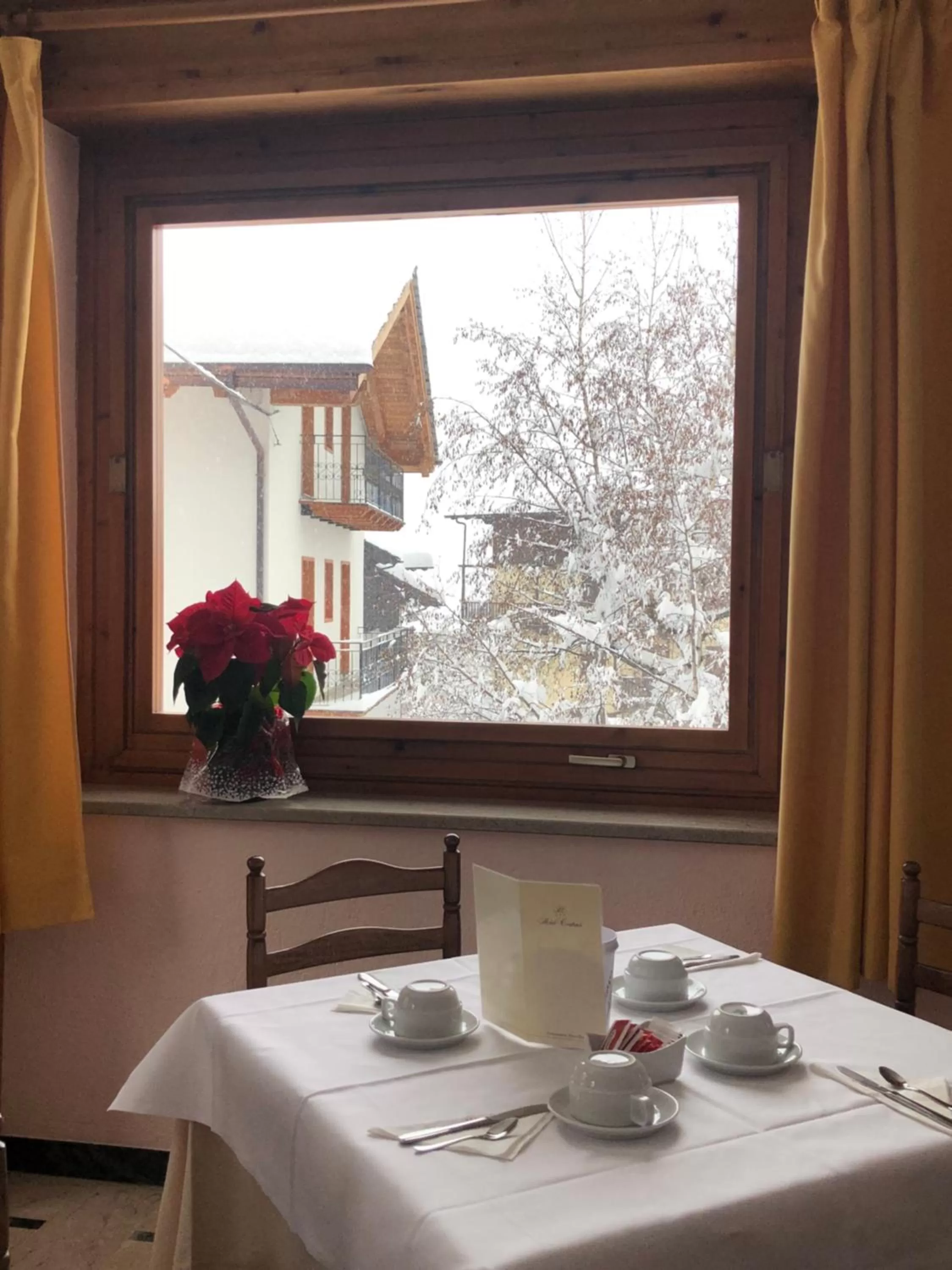 Restaurant/places to eat in Centrale