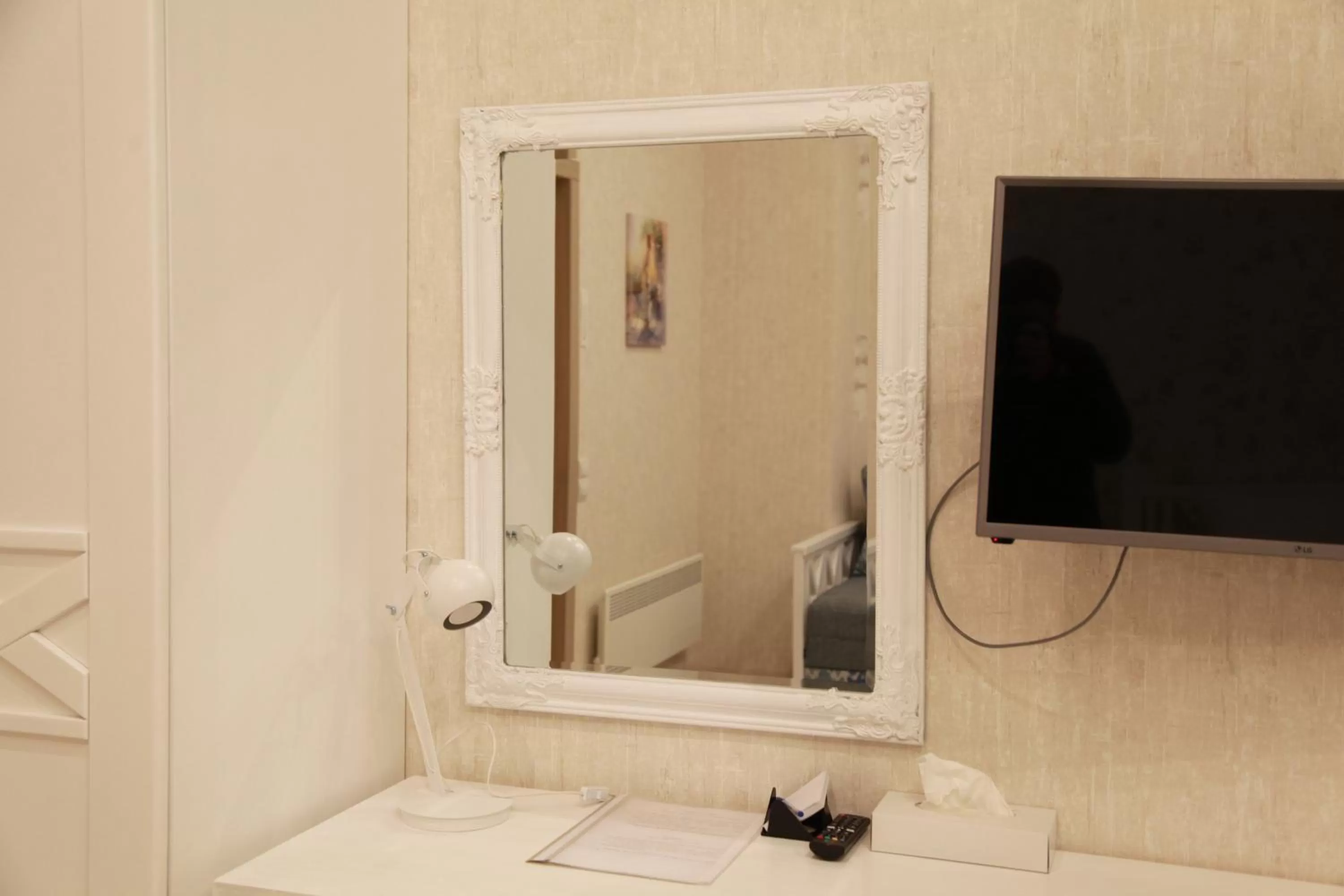 WINE & ROSE BOUTIQUE HOTEL