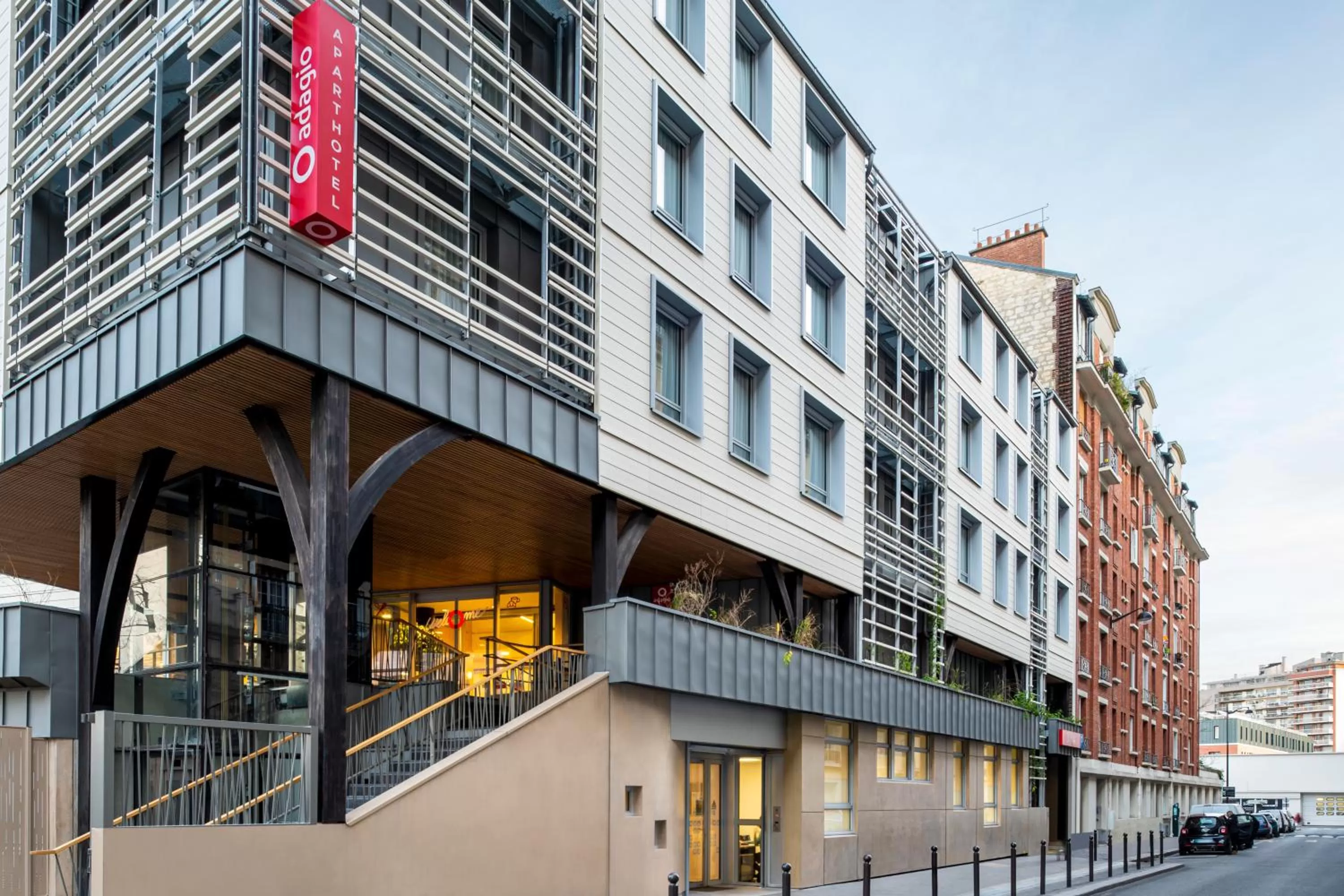 Property building in Aparthotel Adagio Paris Nation