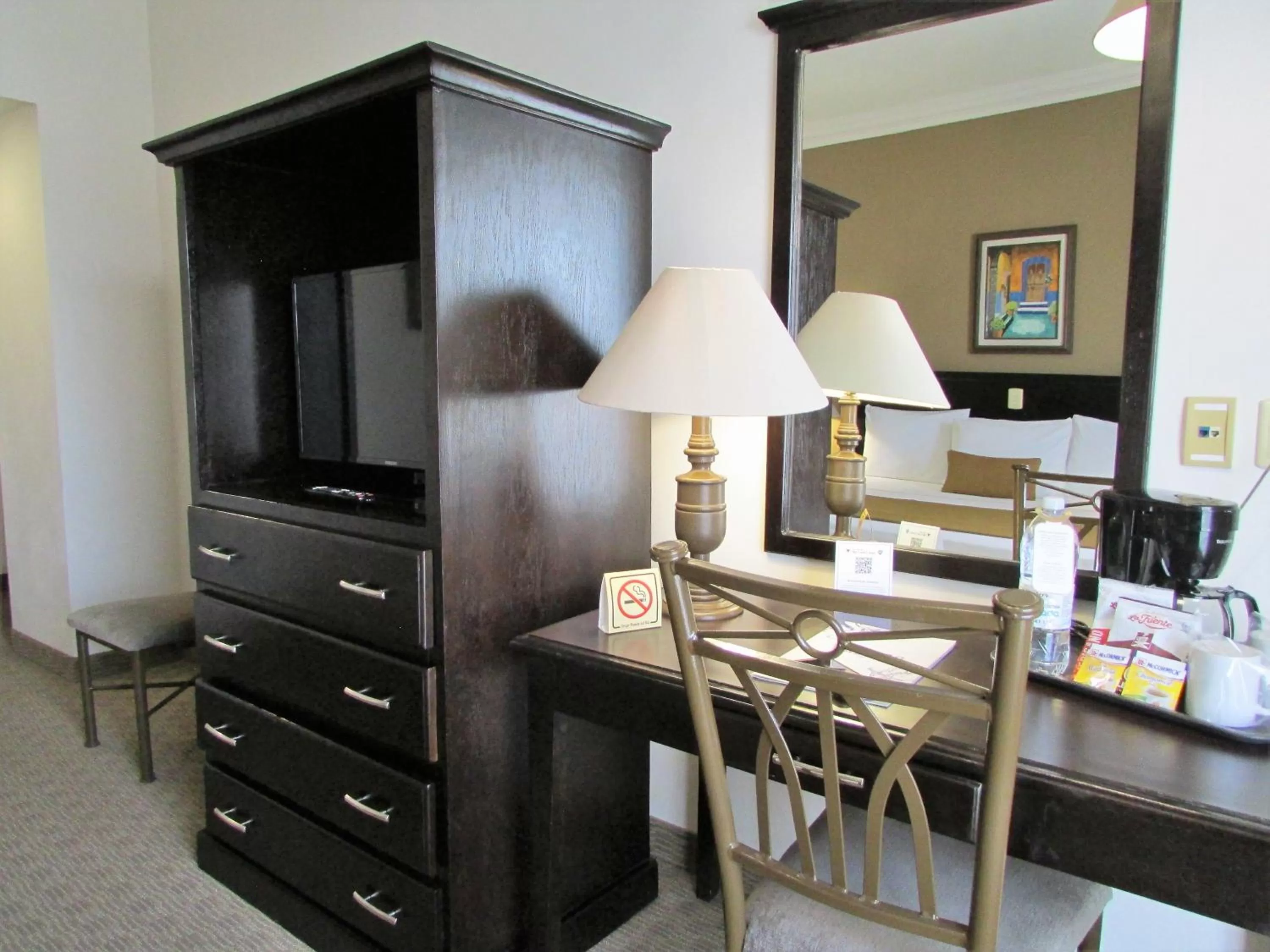 Bedroom in Best Western Hotel Posada Del Rio Express