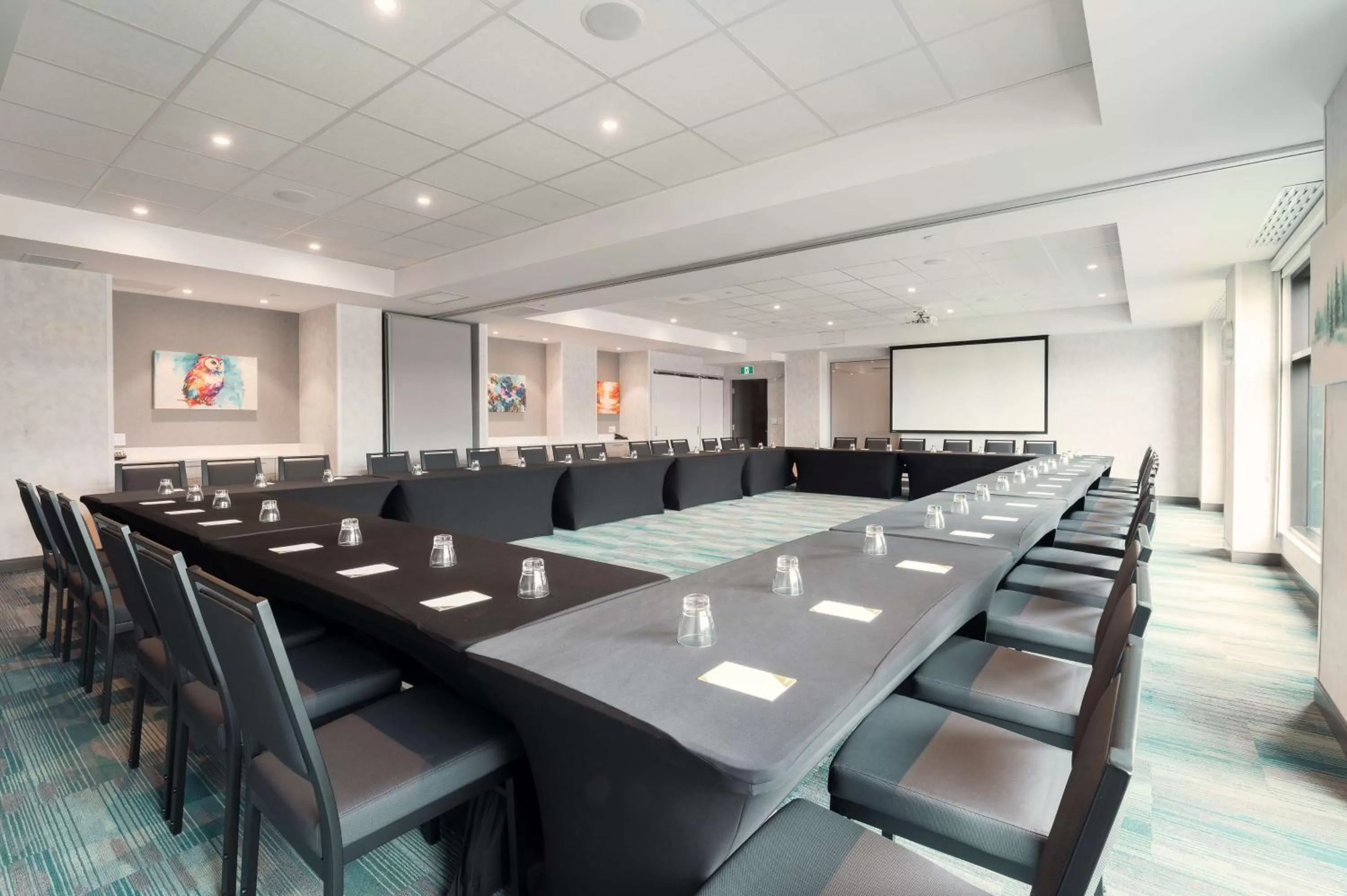 Meeting/conference room in Home2 Suites By Hilton Quebec City