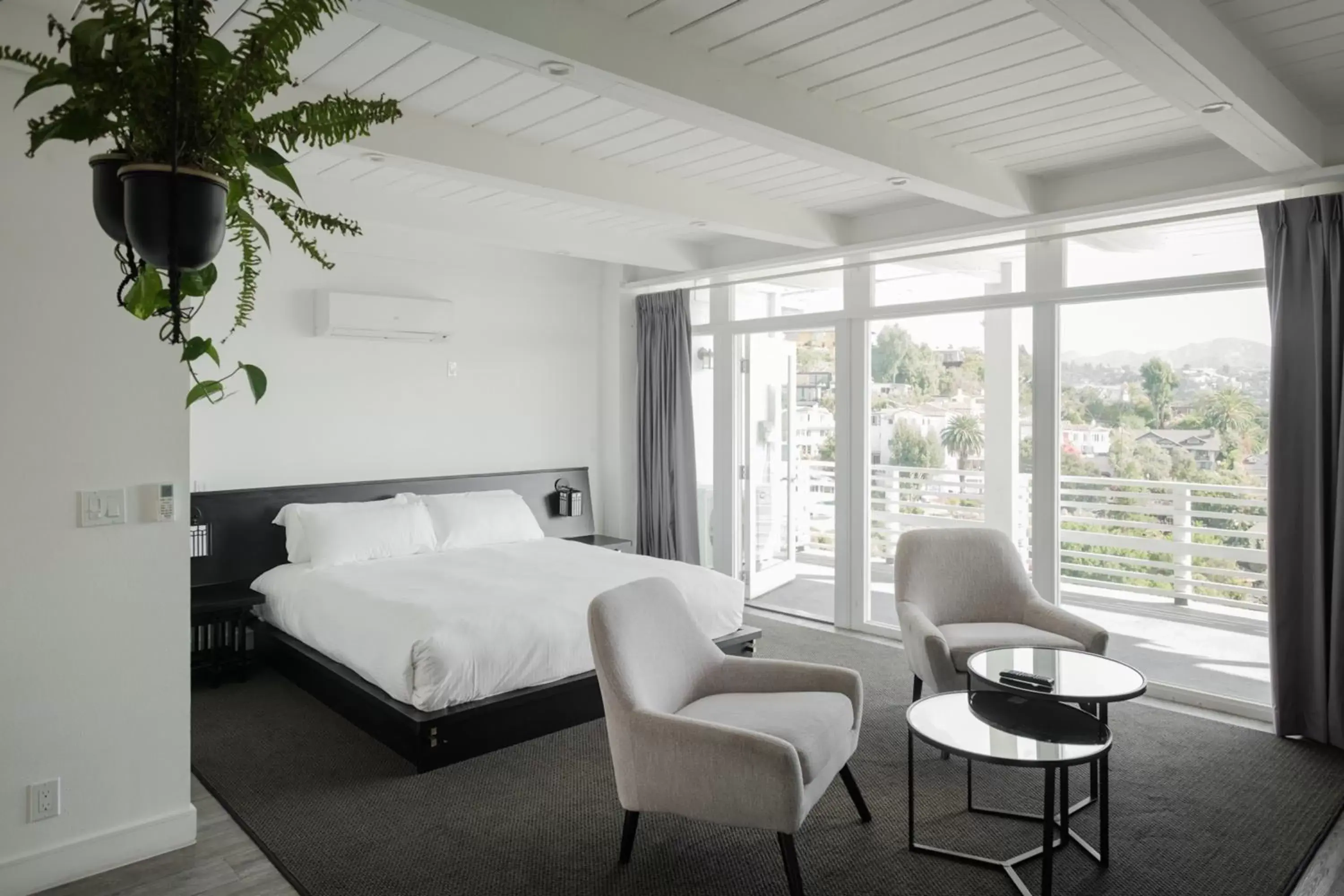 Hollywood Hills Hotel Hollywood Hills Hotel