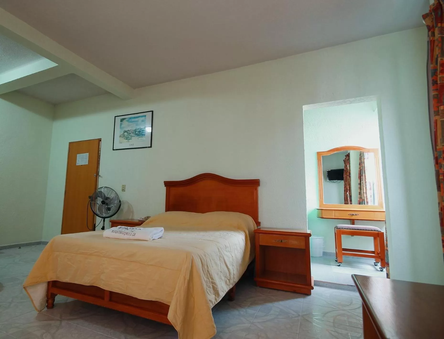 Bed in HOTEL EL CONQUISTADOR MONARCA.