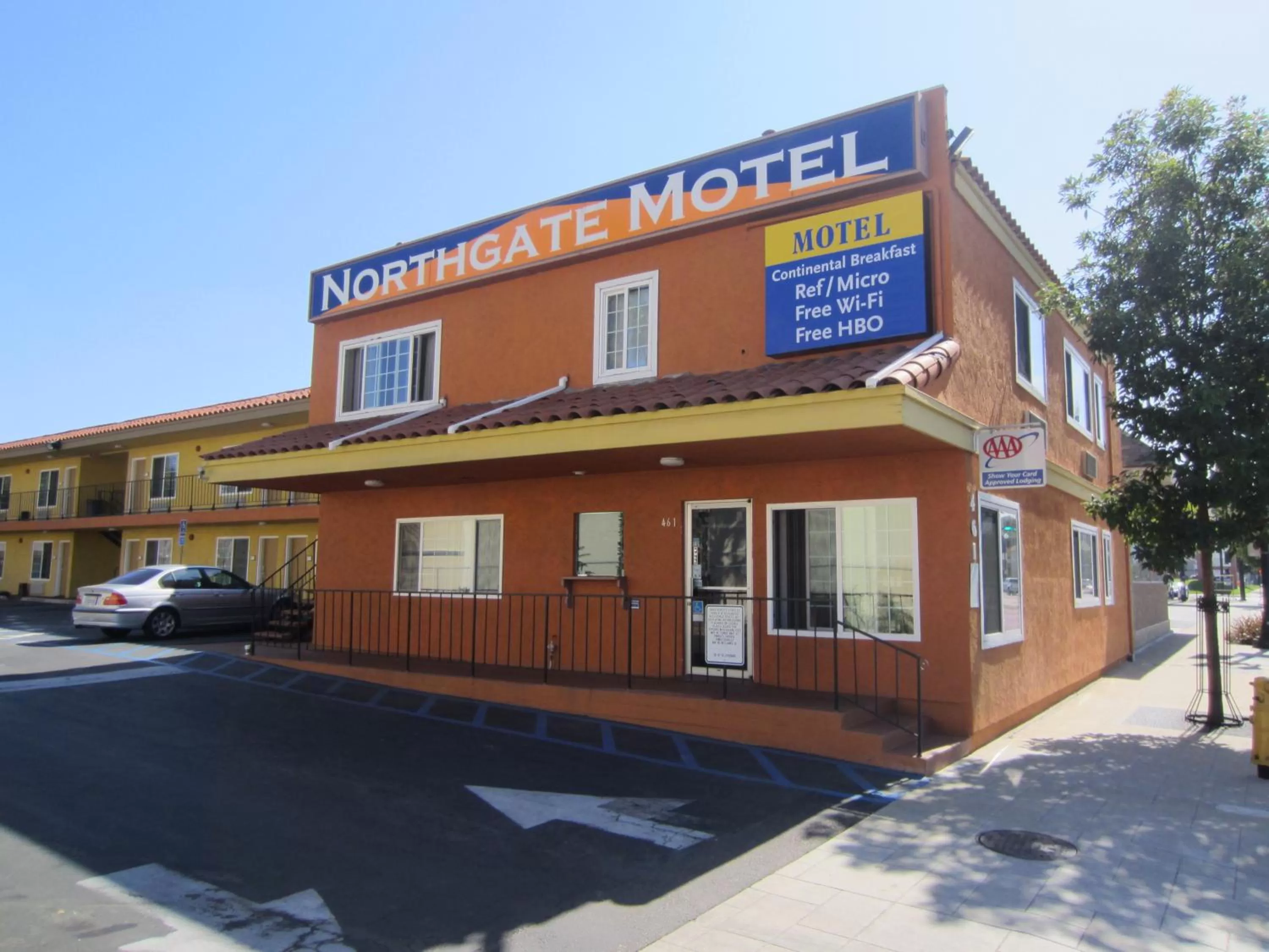 Facade/entrance in Northgate Motel