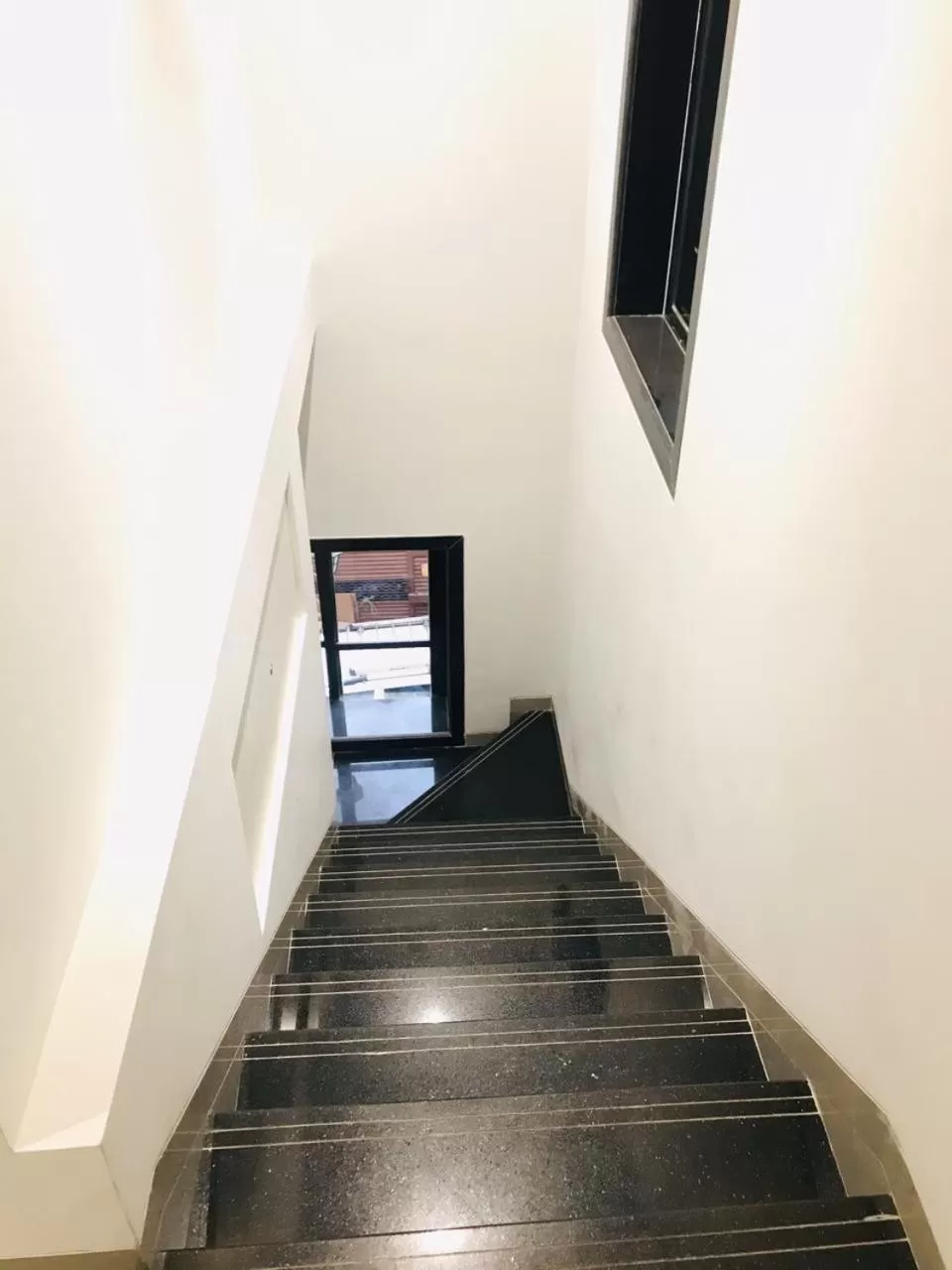 Hotel Flora Suites - Fort