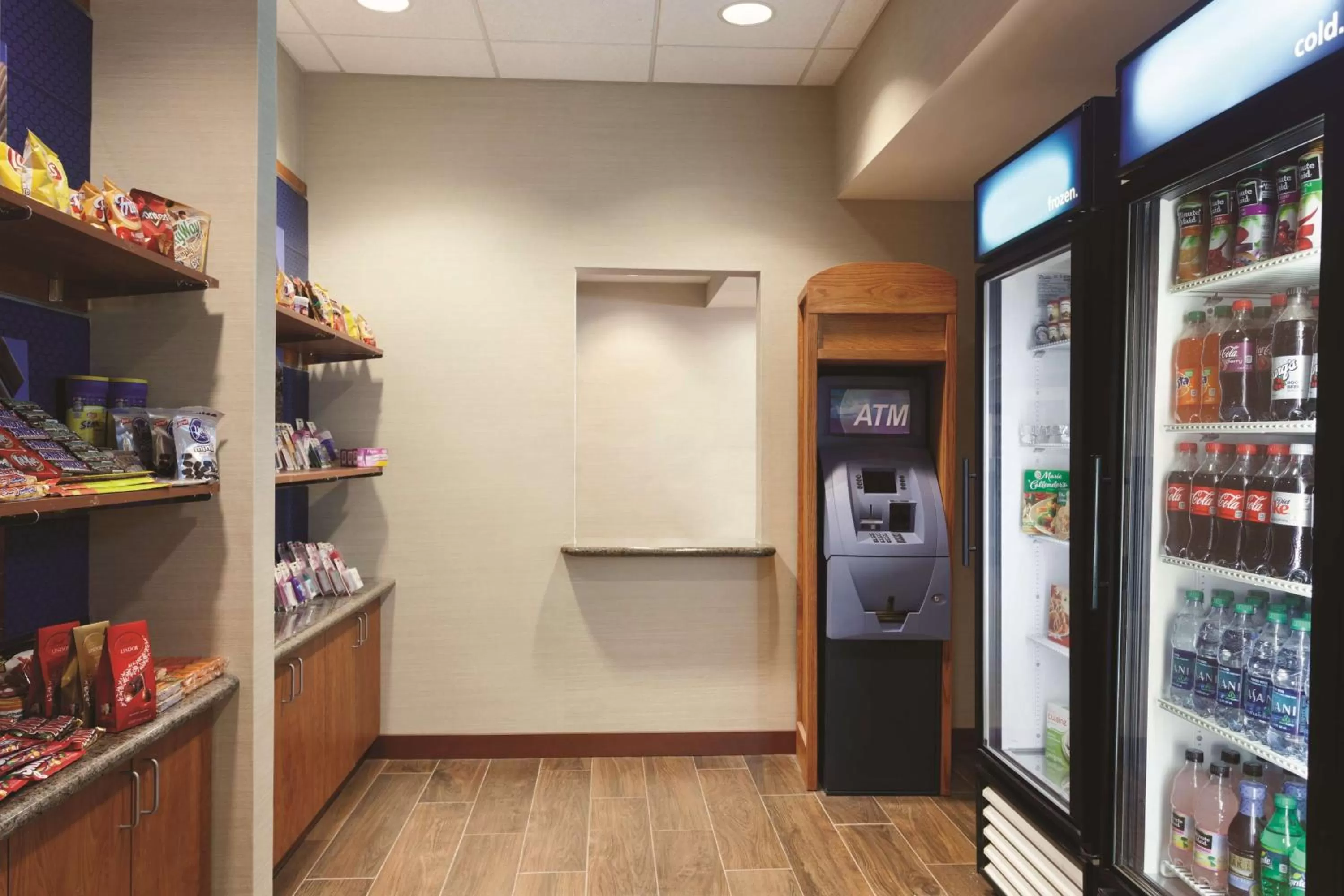 Restaurant/places to eat in Hampton Inn & Suites Mystic