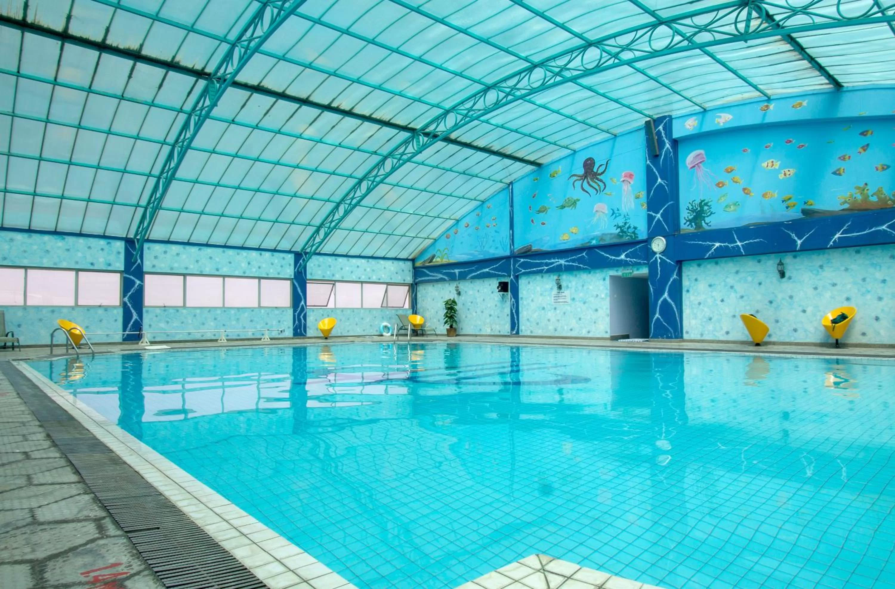 Swimming pool in The Panari Hotel - Near Jomo Kenyatta International Airport