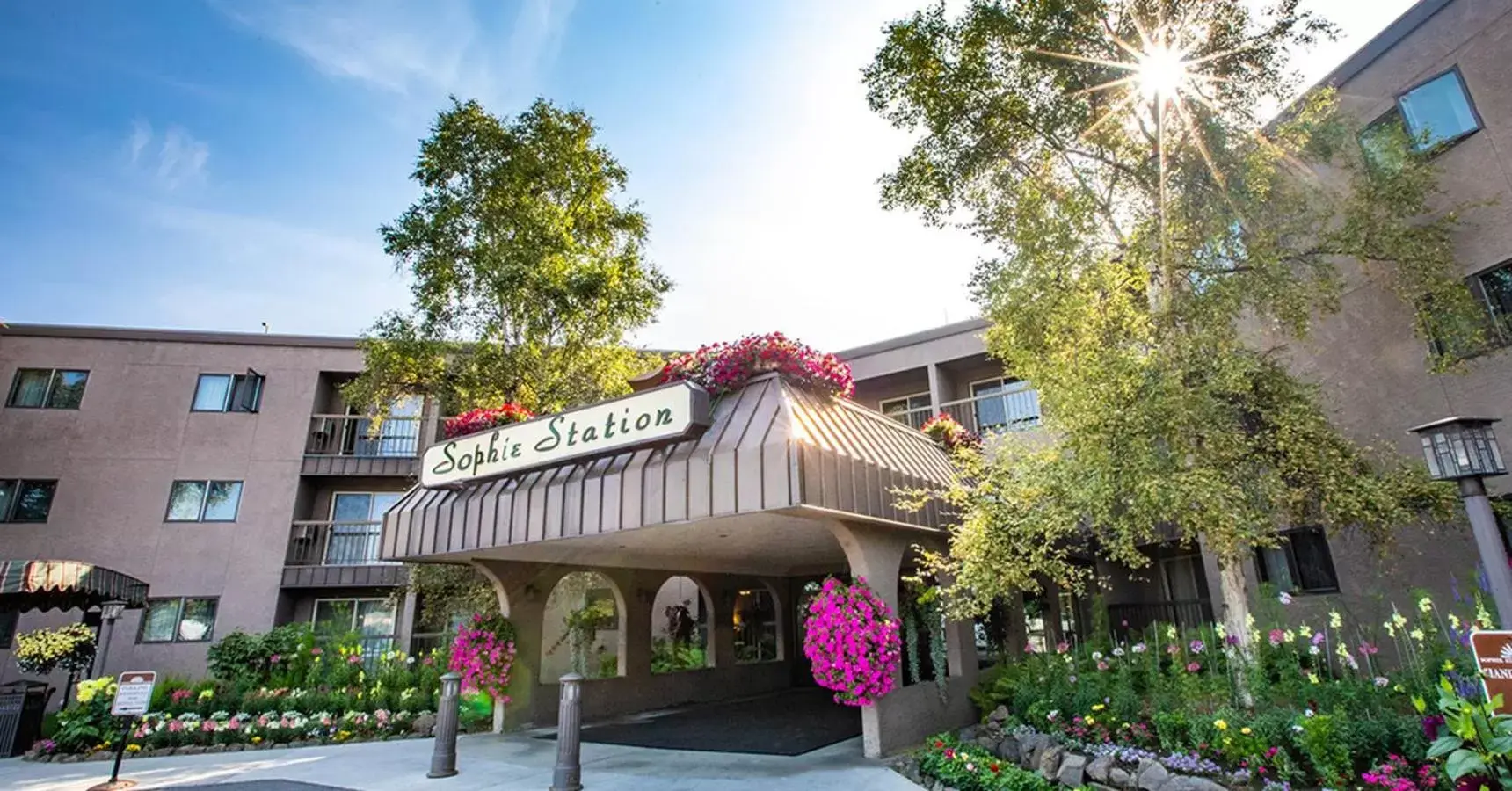 Sophie Station Suites Sophie Station Suites
