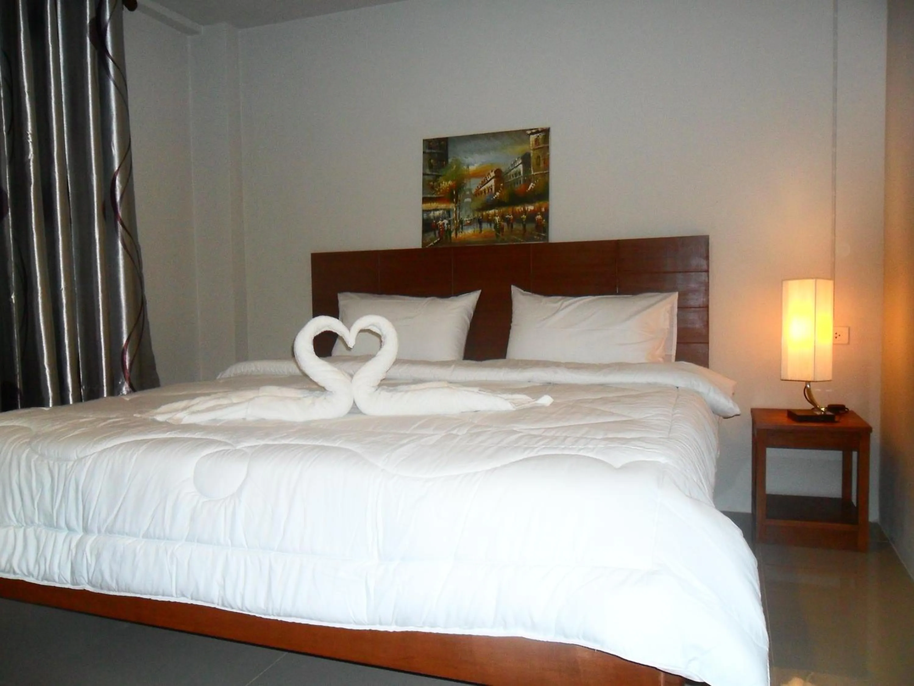 Bed in The City House