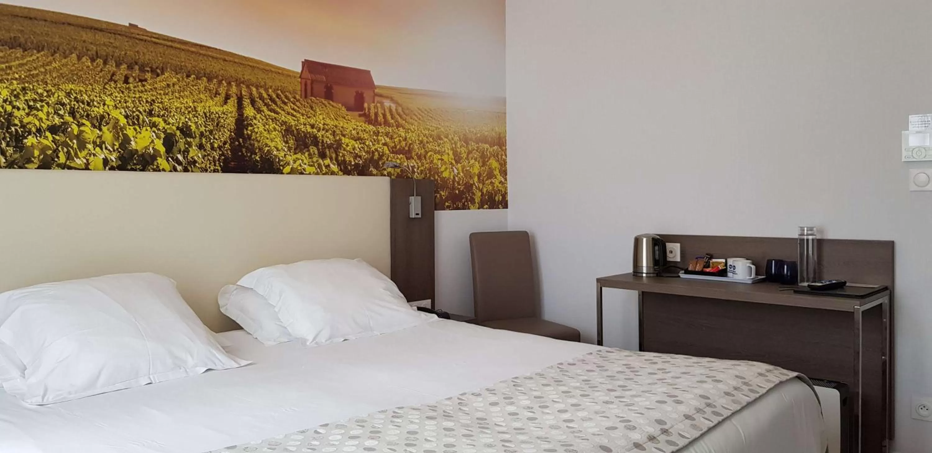 Superior King Room in Best Western Hotel Ile de France