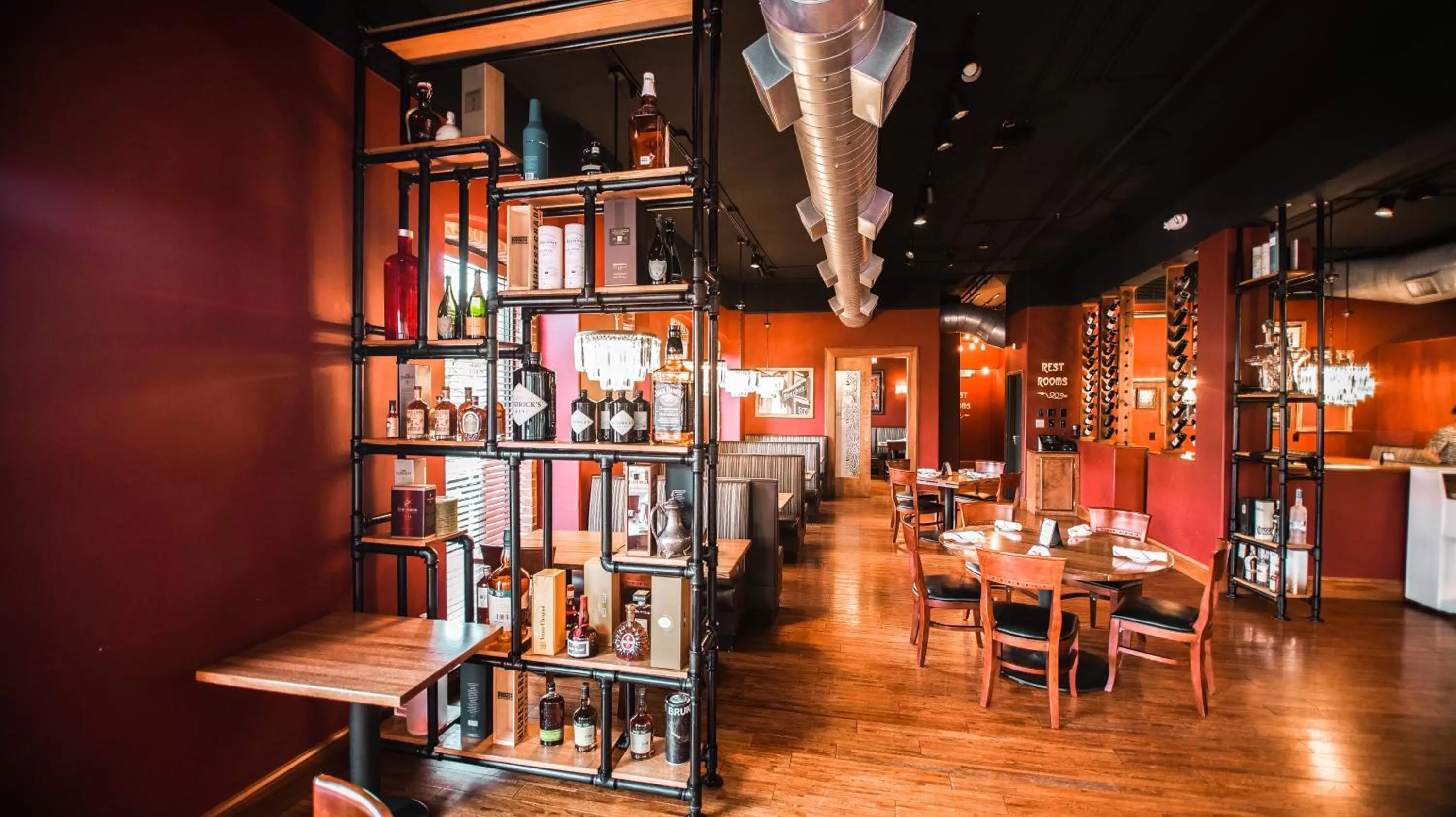 Restaurant/places to eat in voco The Tiger Hotel, Columbia, MO by IHG