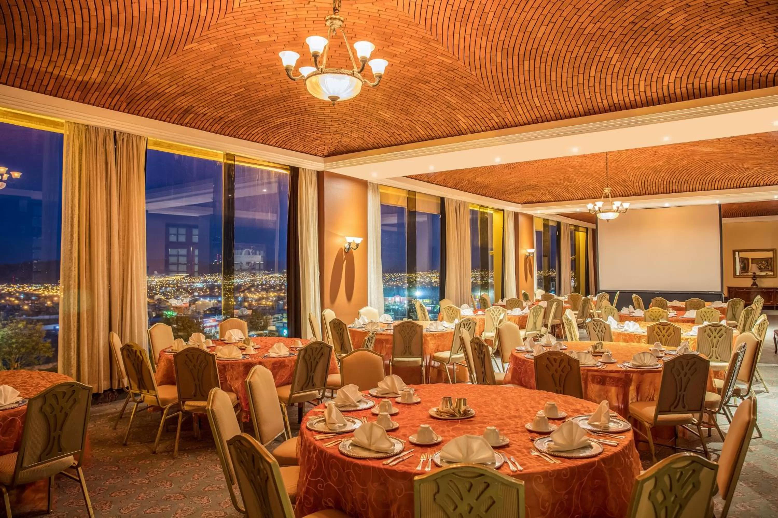 Meeting/conference room in Sheraton Chihuahua Soberano