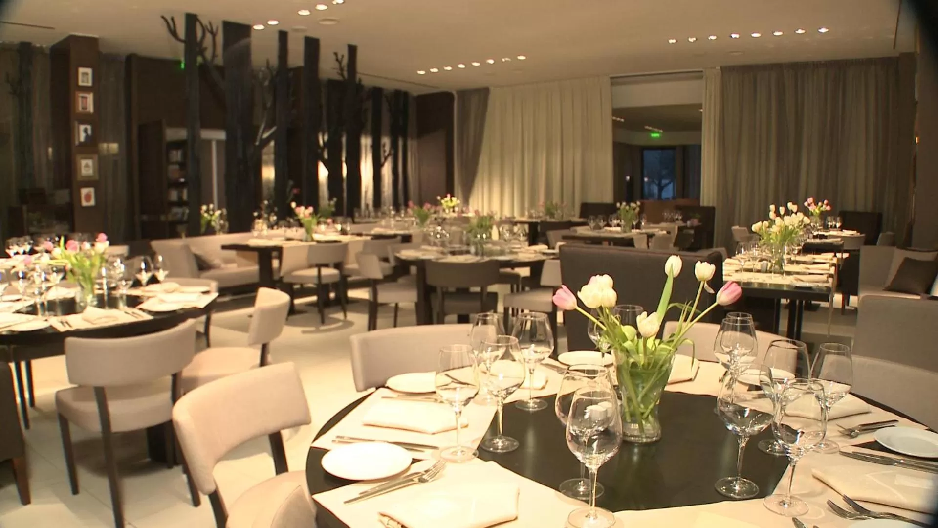 Restaurant/places to eat in Philippos Xenia Hotel