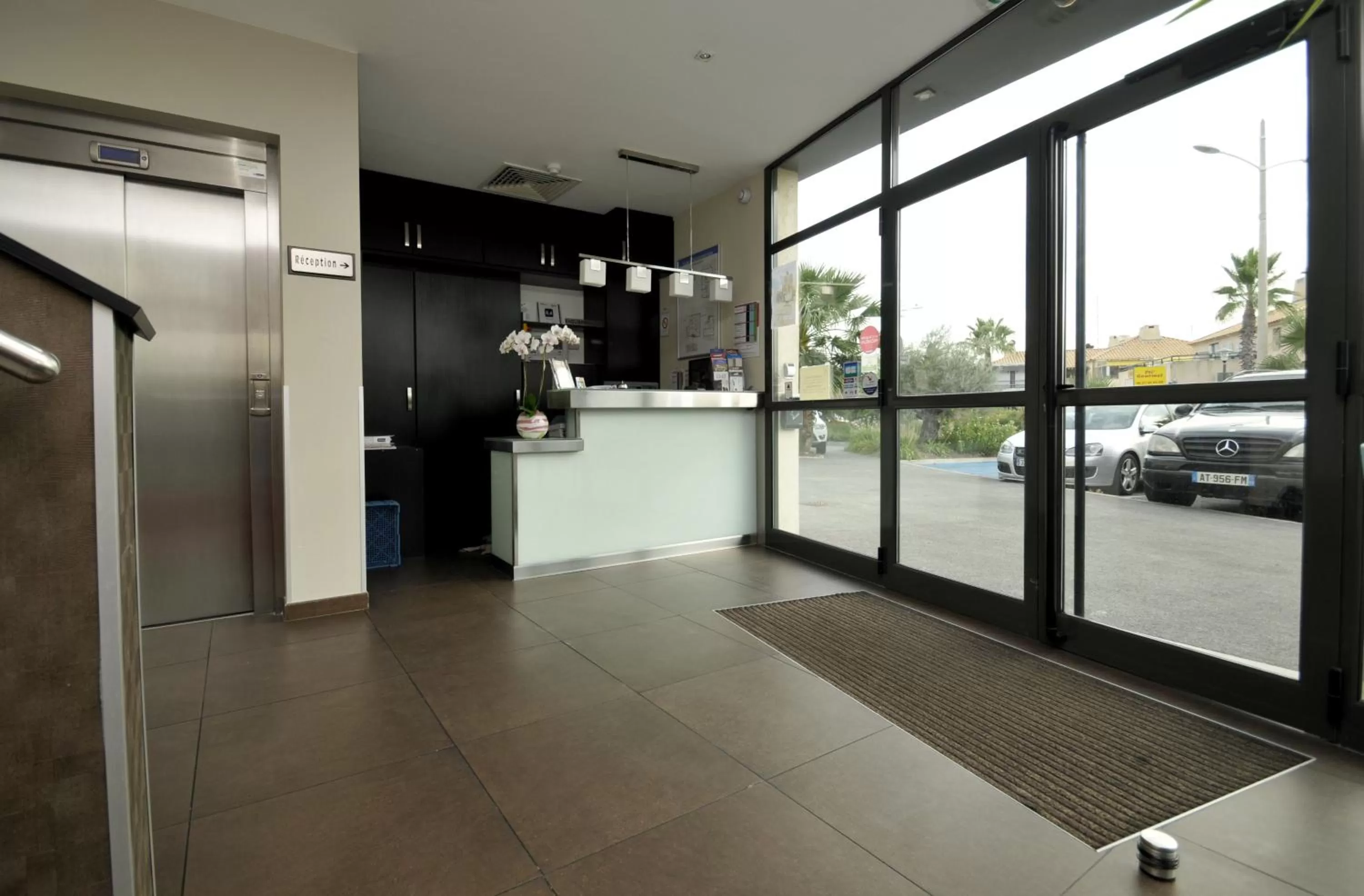 Lobby or reception in Hôtel Baptistin