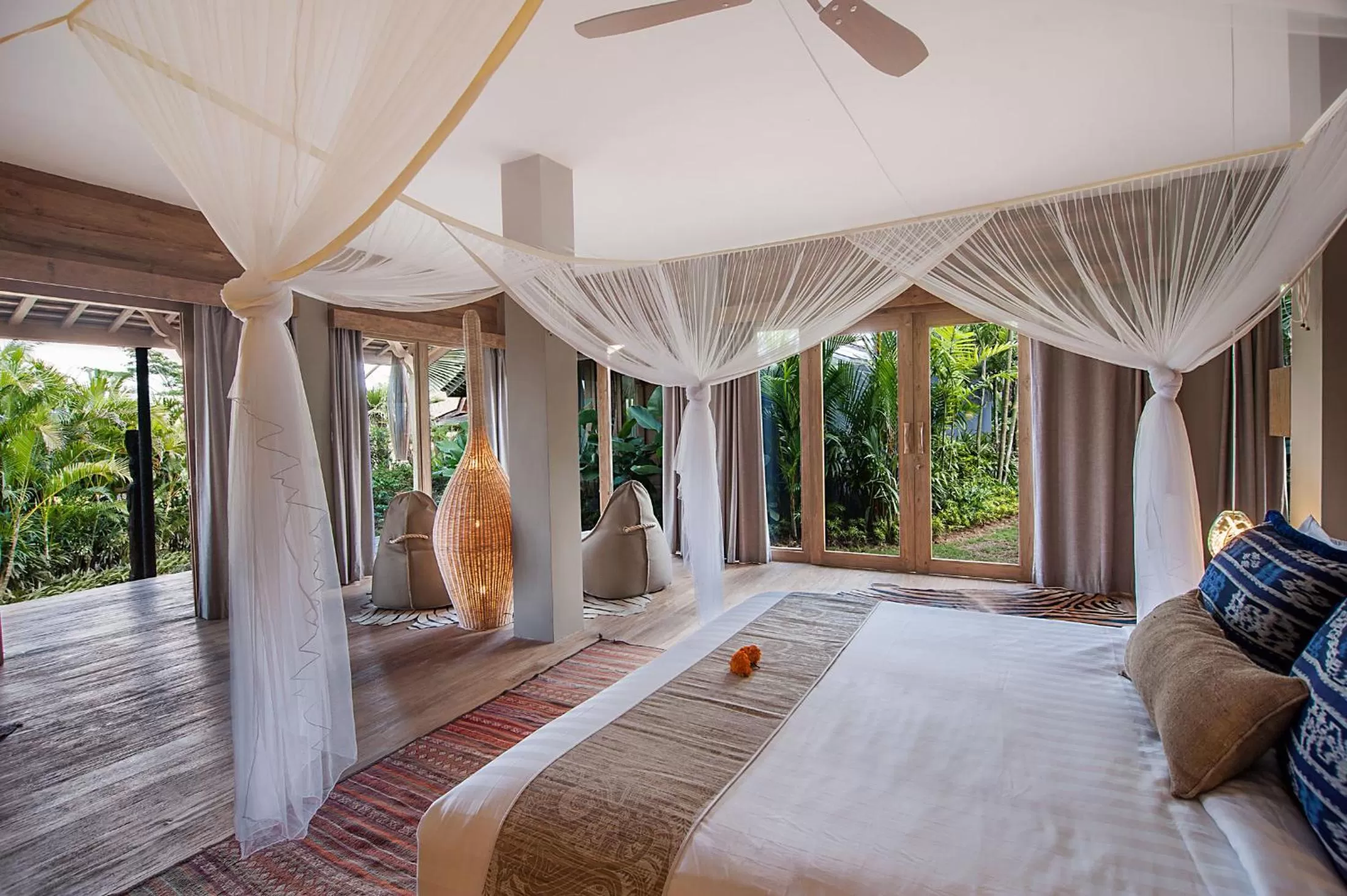 Photo of the whole room, Bed in Blue Karma Dijiwa Ubud