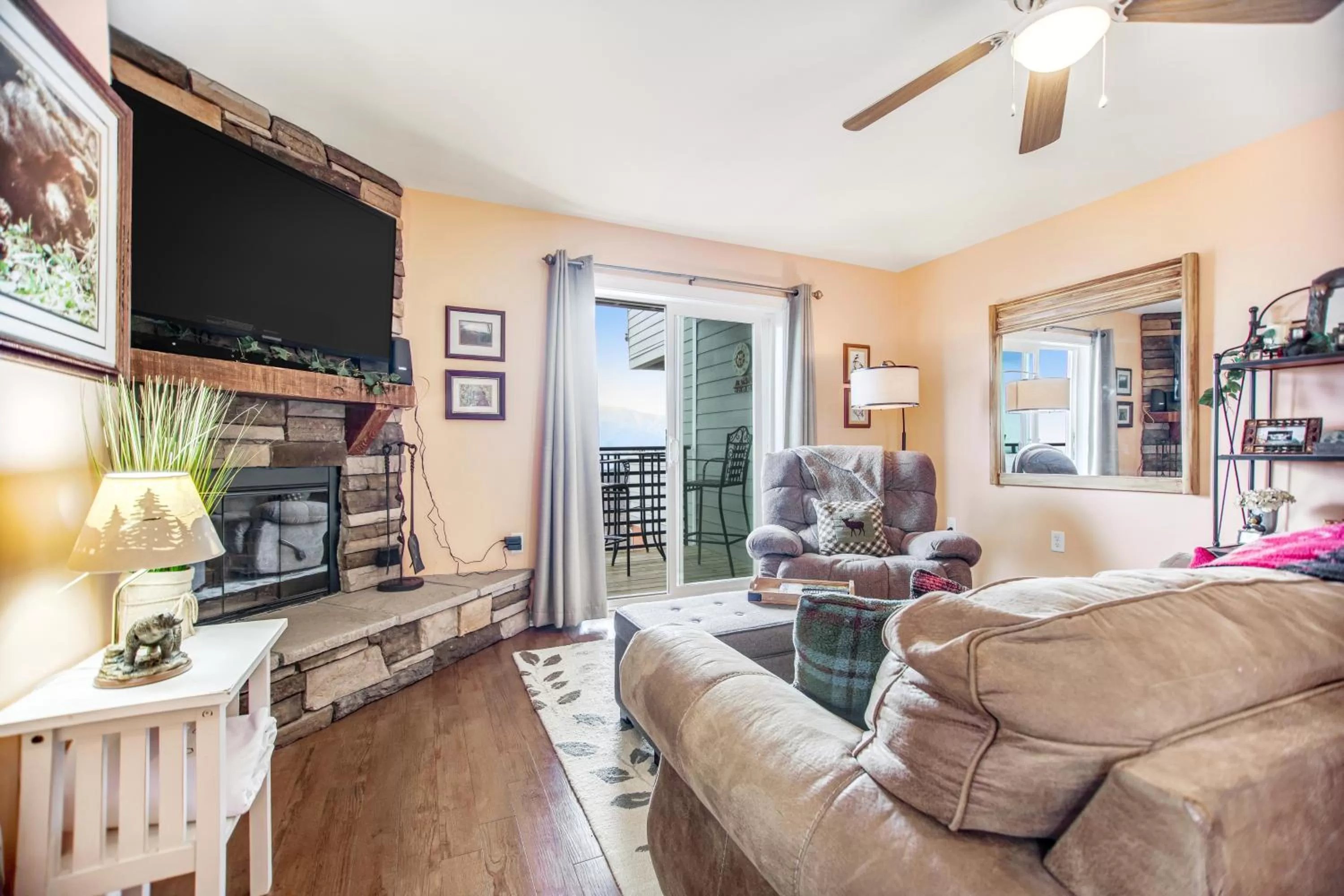 Seating Area in Gatlinburg Summit Condo #6208