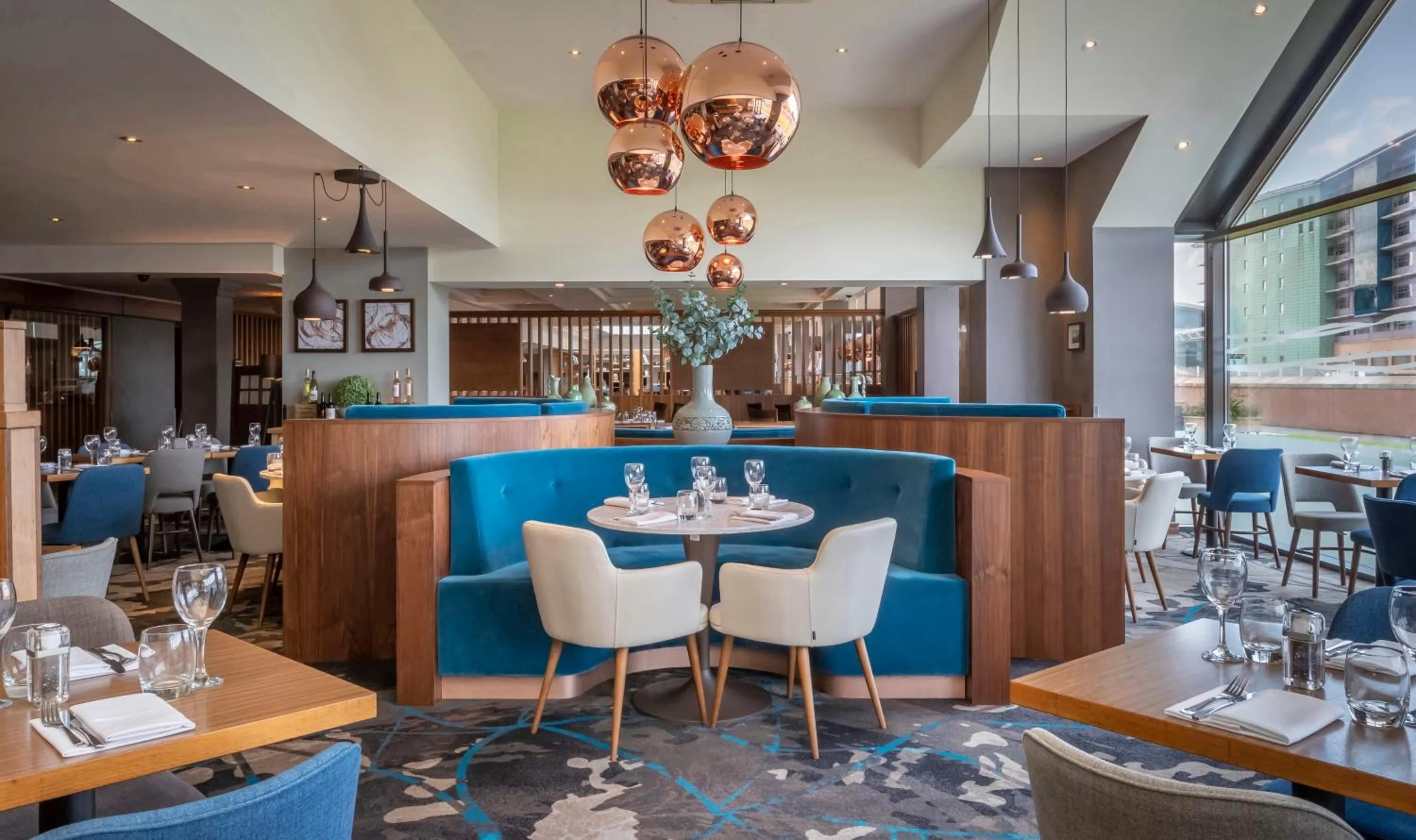 Restaurant/places to eat in Clayton Hotel, Manchester Airport